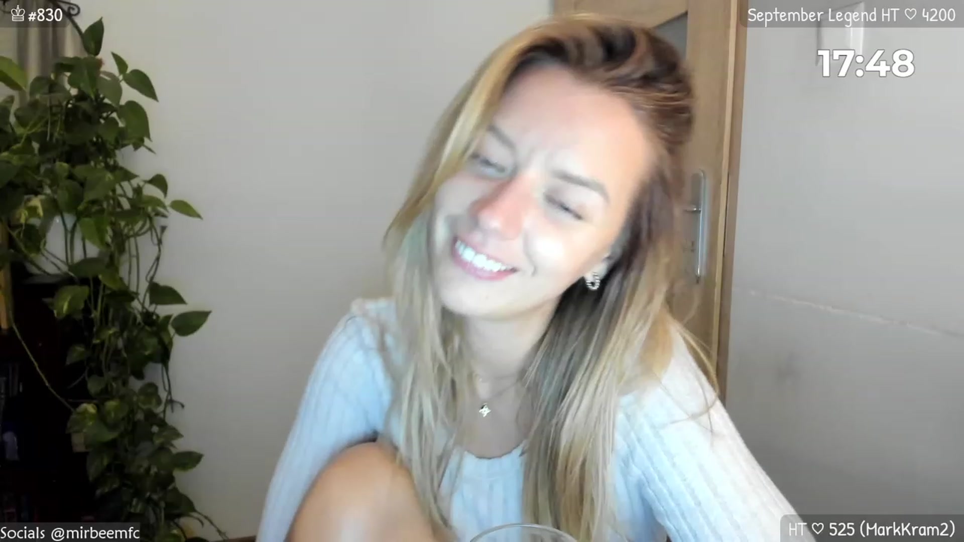 Gallery image thumbnail from MirBee's myfreecams stream on, 09/20/2023, 23:22 image 17 of 20