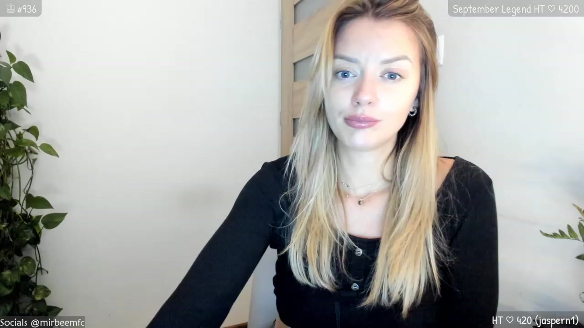Gallery image thumbnail from MirBee's myfreecams stream on, 09/27/2023, 22:19 image 8 of 20