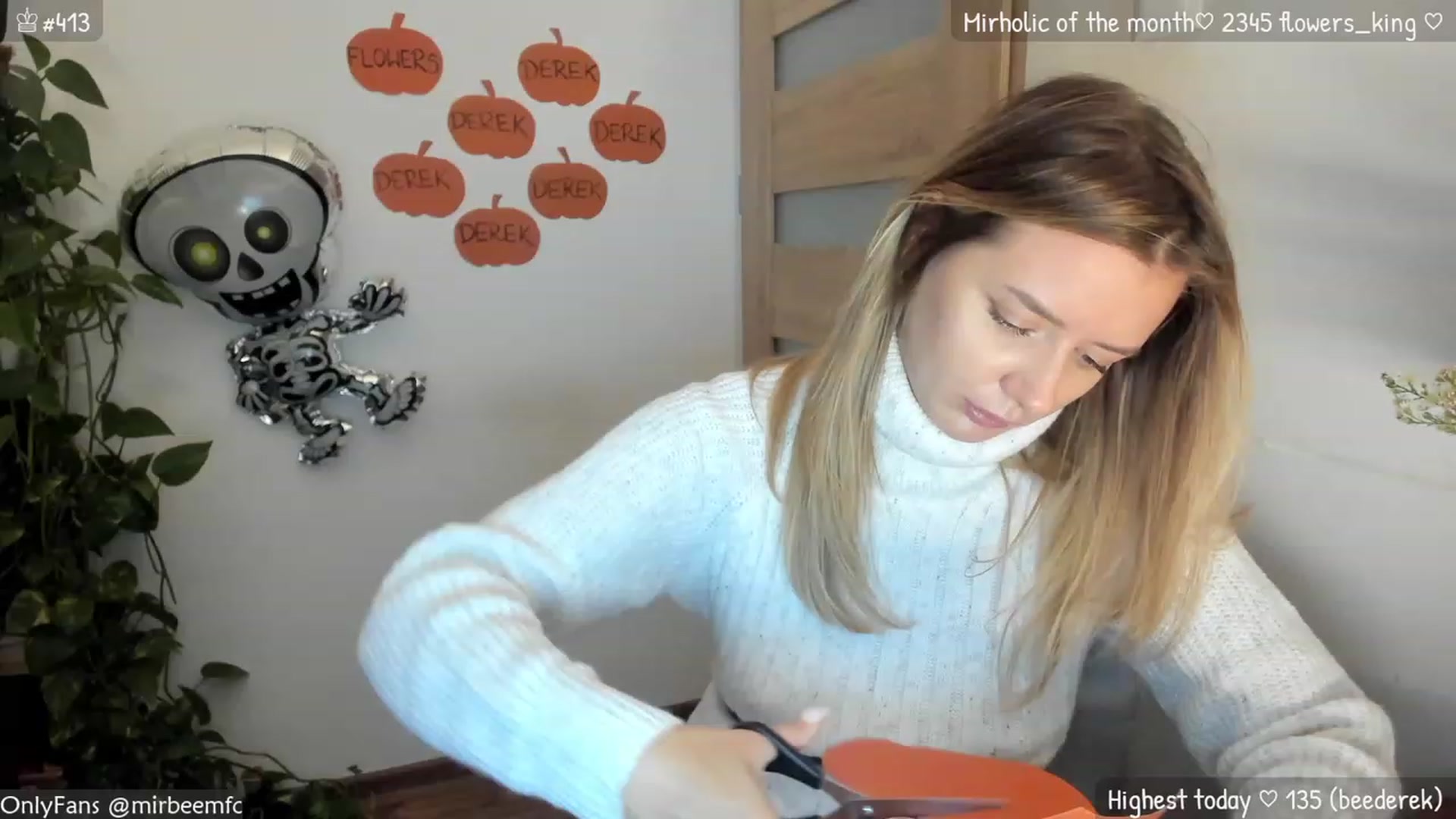 Gallery image thumbnail from MirBee's myfreecams stream on, 10/05/2023, 15:18 image 11 of 20