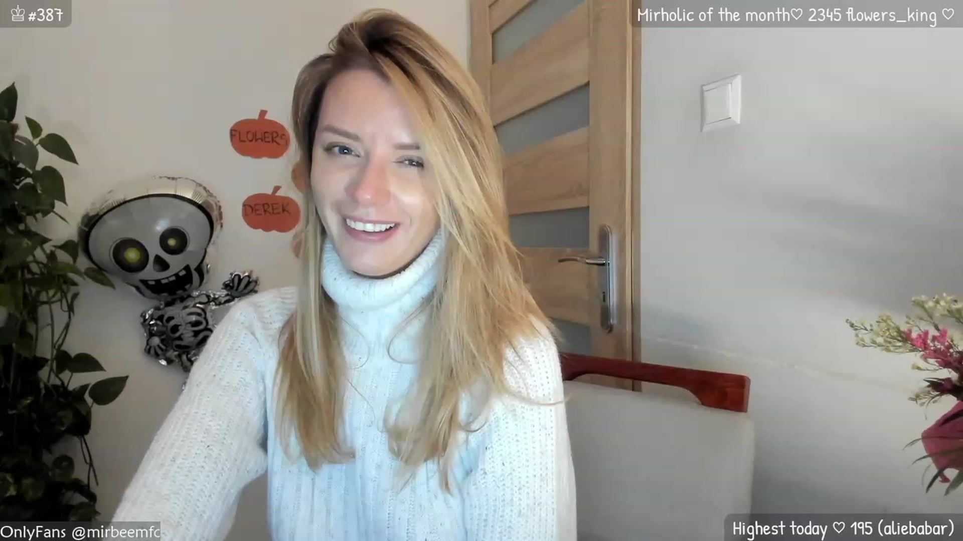 Gallery image thumbnail from MirBee's myfreecams stream on, 10/05/2023, 15:18 image 19 of 20