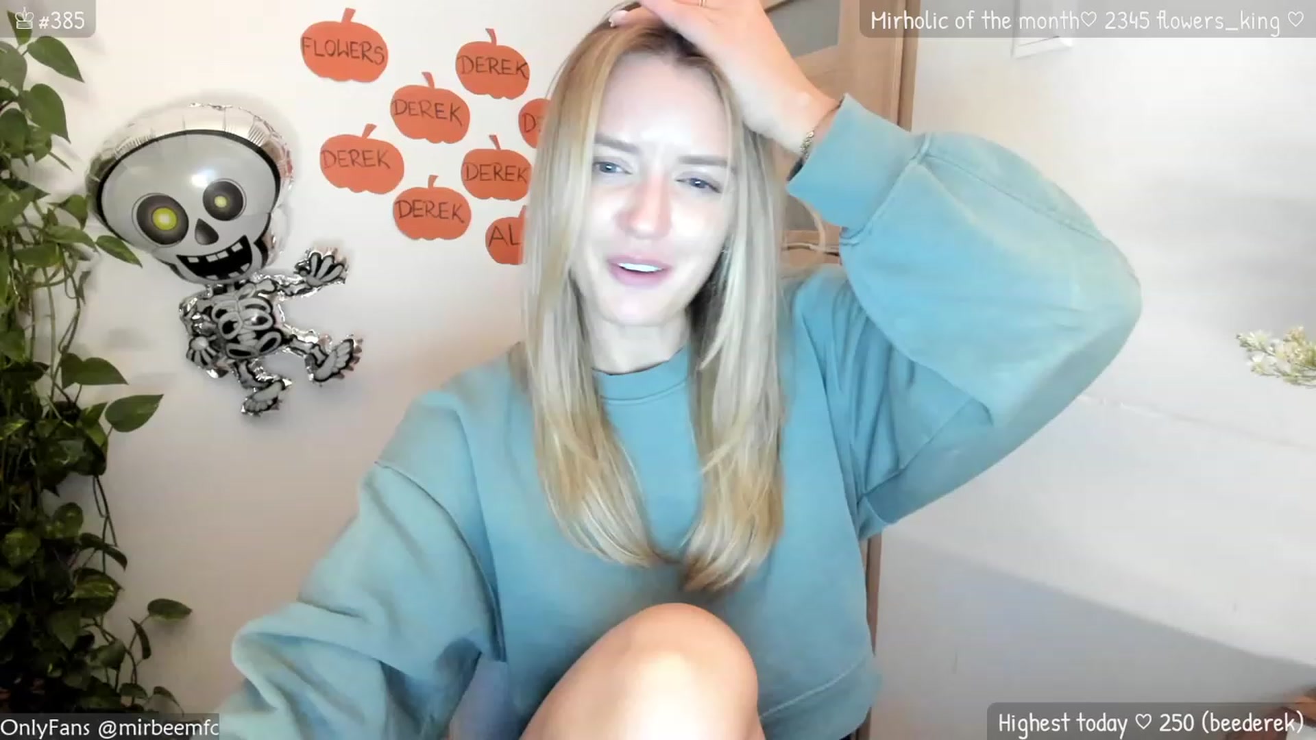 Gallery image thumbnail from MirBee's myfreecams stream on, 10/05/2023, 22:04 image 10 of 20
