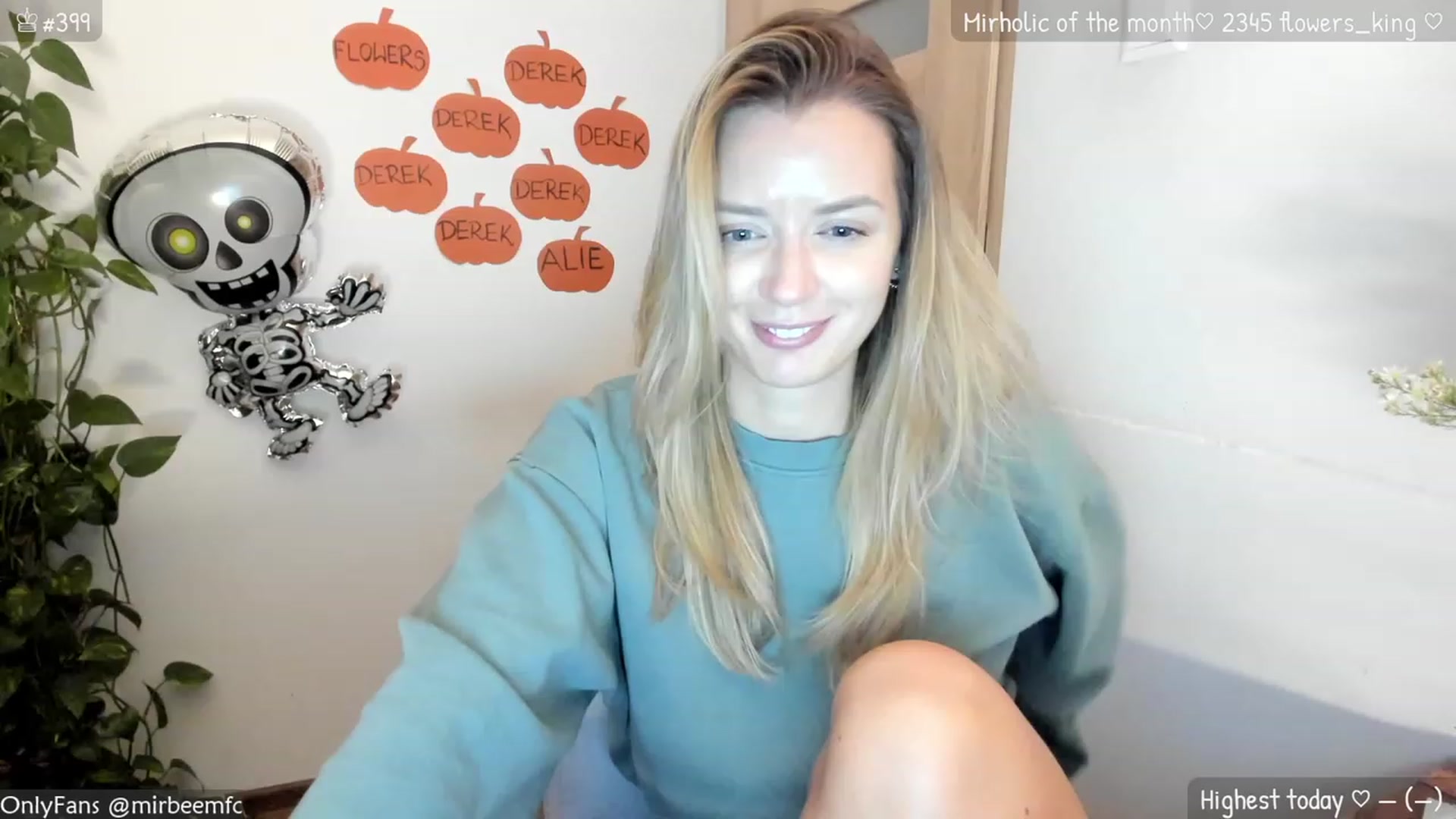 Gallery image thumbnail from MirBee's myfreecams stream on, 10/05/2023, 22:04 image 4 of 20