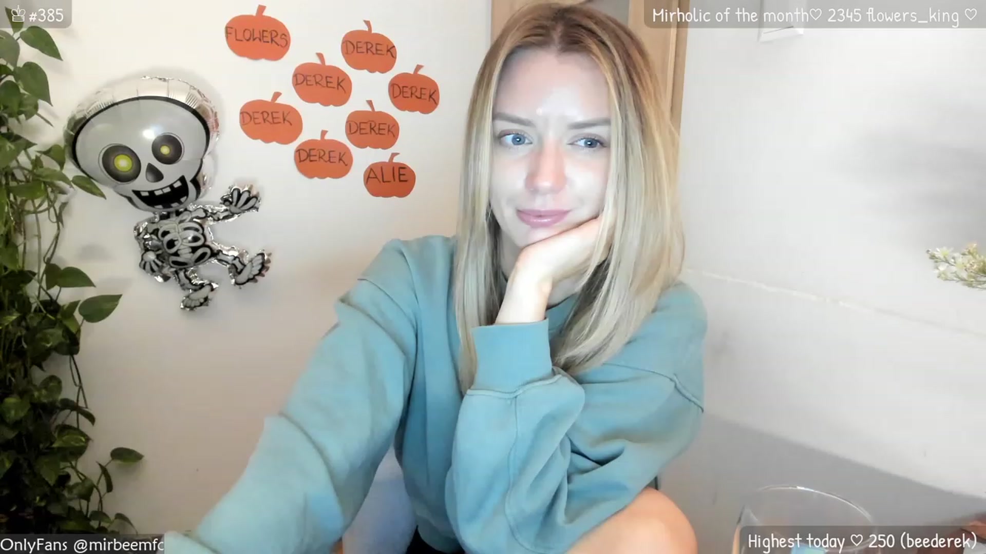 Gallery image thumbnail from MirBee's myfreecams stream on, 10/05/2023, 22:04 image 13 of 20