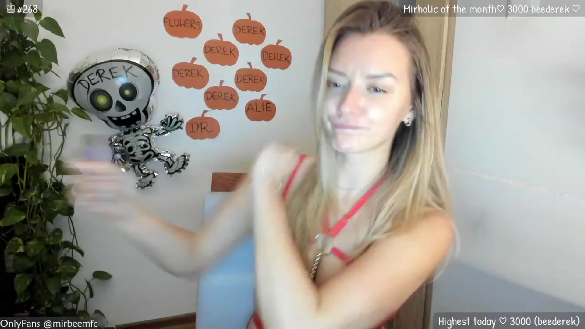 Gallery image thumbnail from MirBee's myfreecams stream on, 10/06/2023, 24:52 image 15 of 20