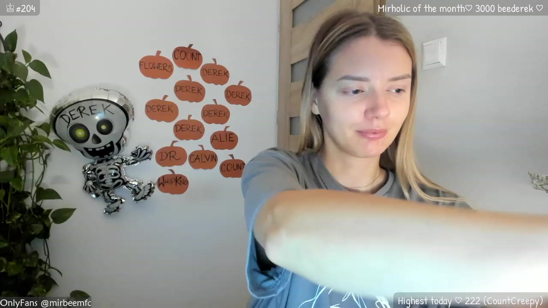 Gallery image thumbnail from MirBee's myfreecams stream on, 10/09/2023, 21:37 image 8 of 20