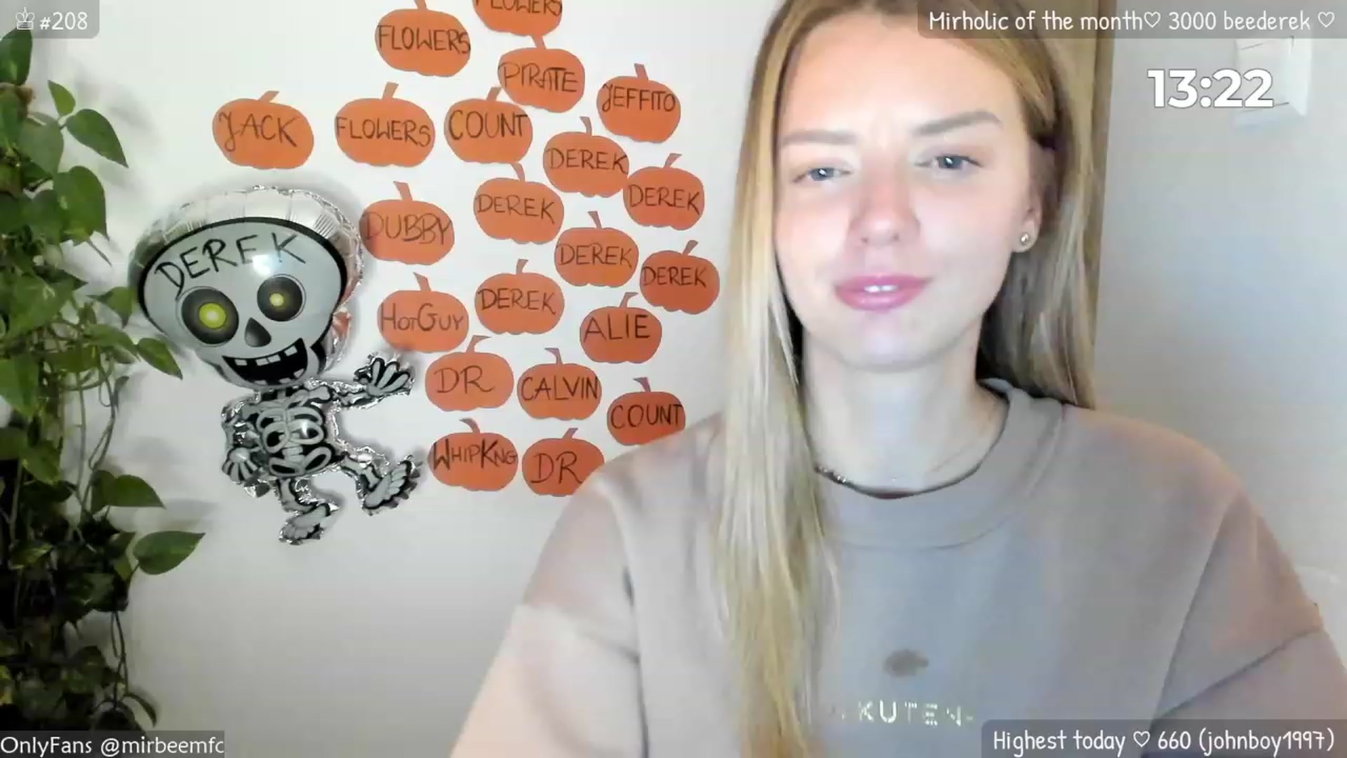 Gallery image thumbnail from MirBee's myfreecams stream on, 10/13/2023, 24:02 image 2 of 20