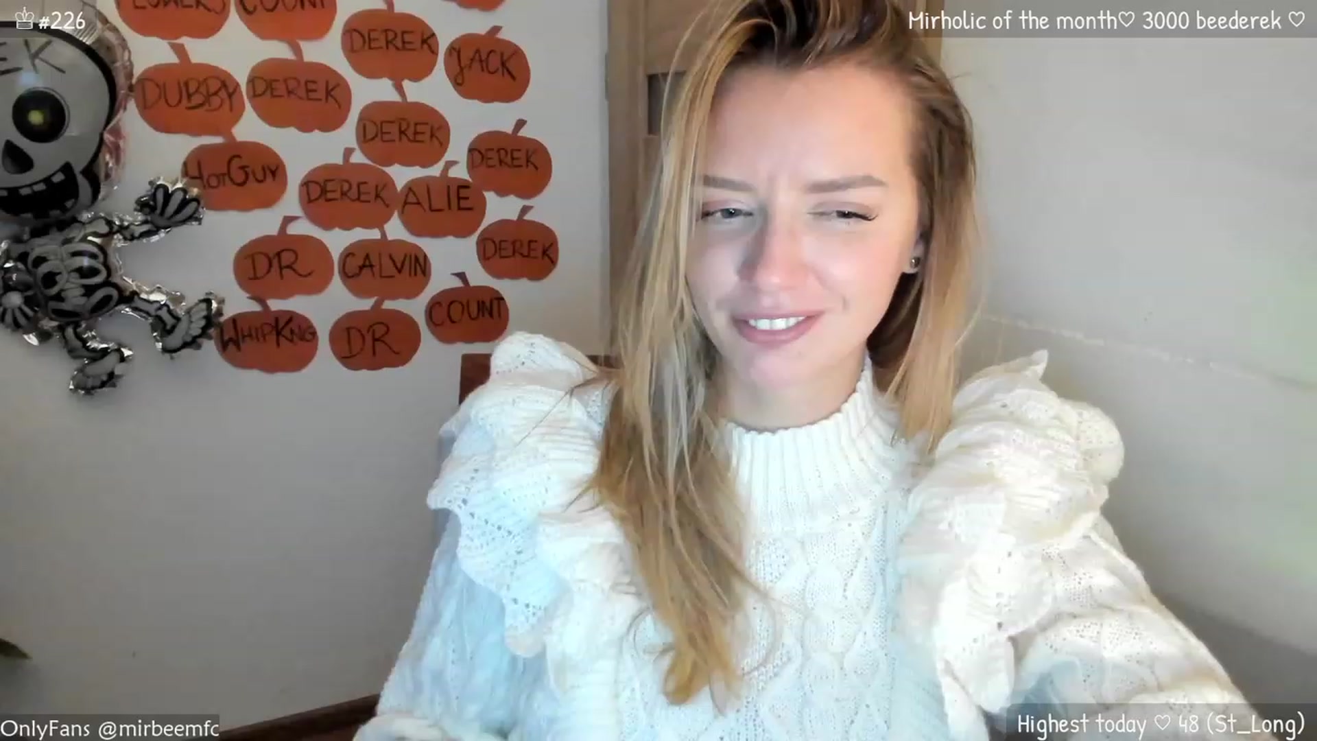Gallery image thumbnail from MirBee's myfreecams stream on, 10/14/2023, 24:07 image 6 of 20