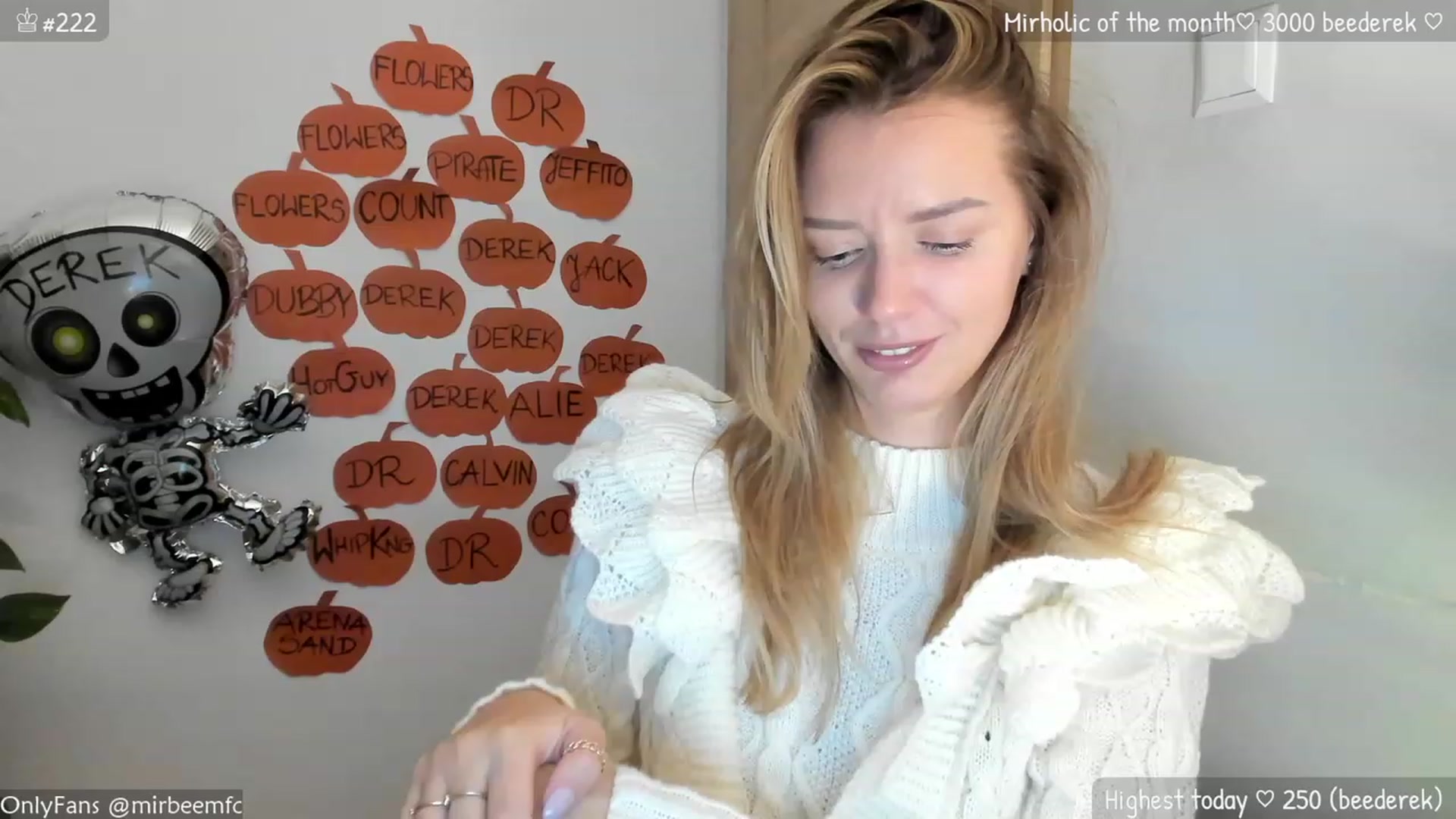 Gallery image thumbnail from MirBee's myfreecams stream on, 10/14/2023, 24:07 image 14 of 20