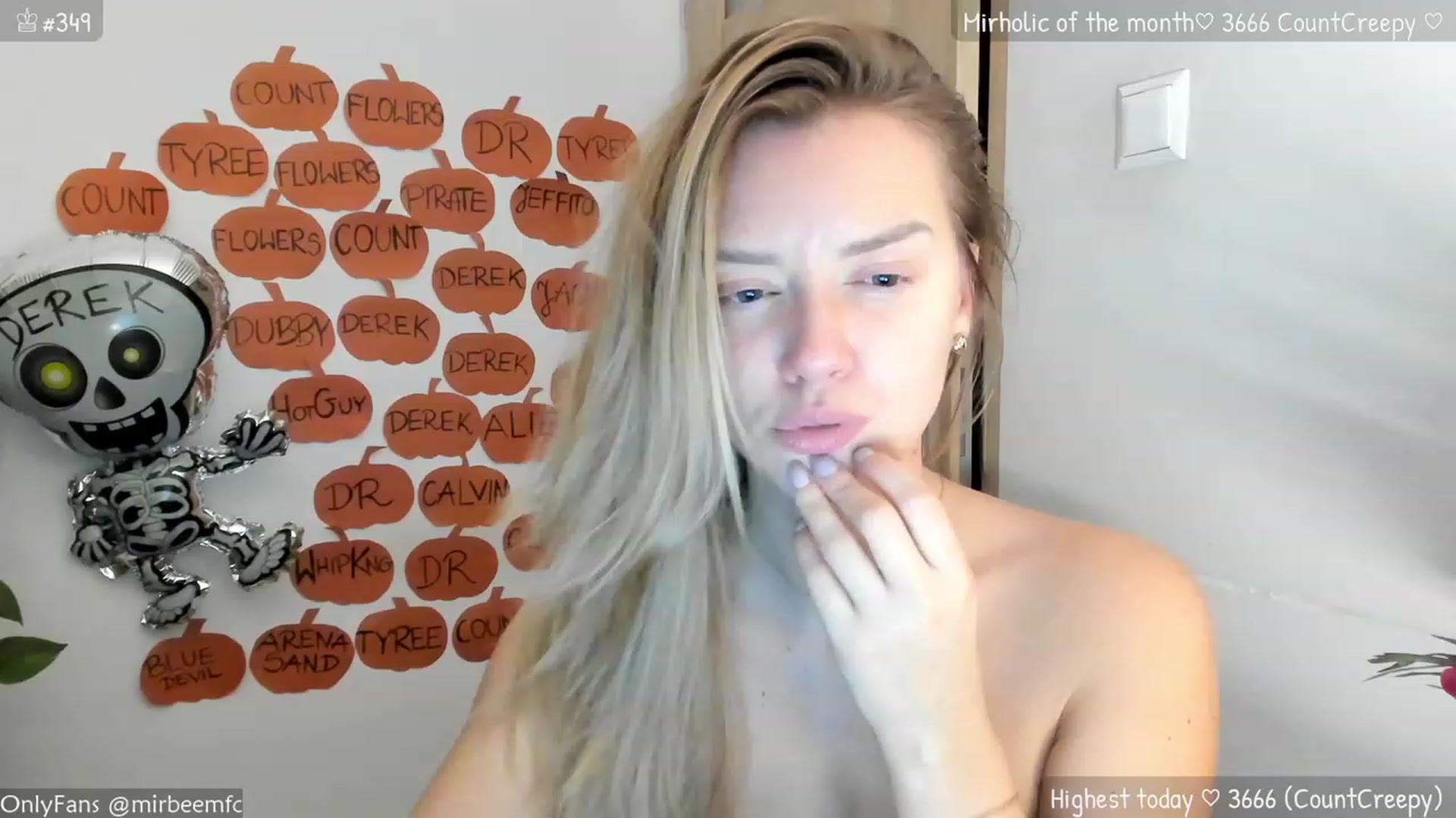 Gallery image thumbnail from MirBee's myfreecams stream on, 10/21/2023, 01:47 image 4 of 20
