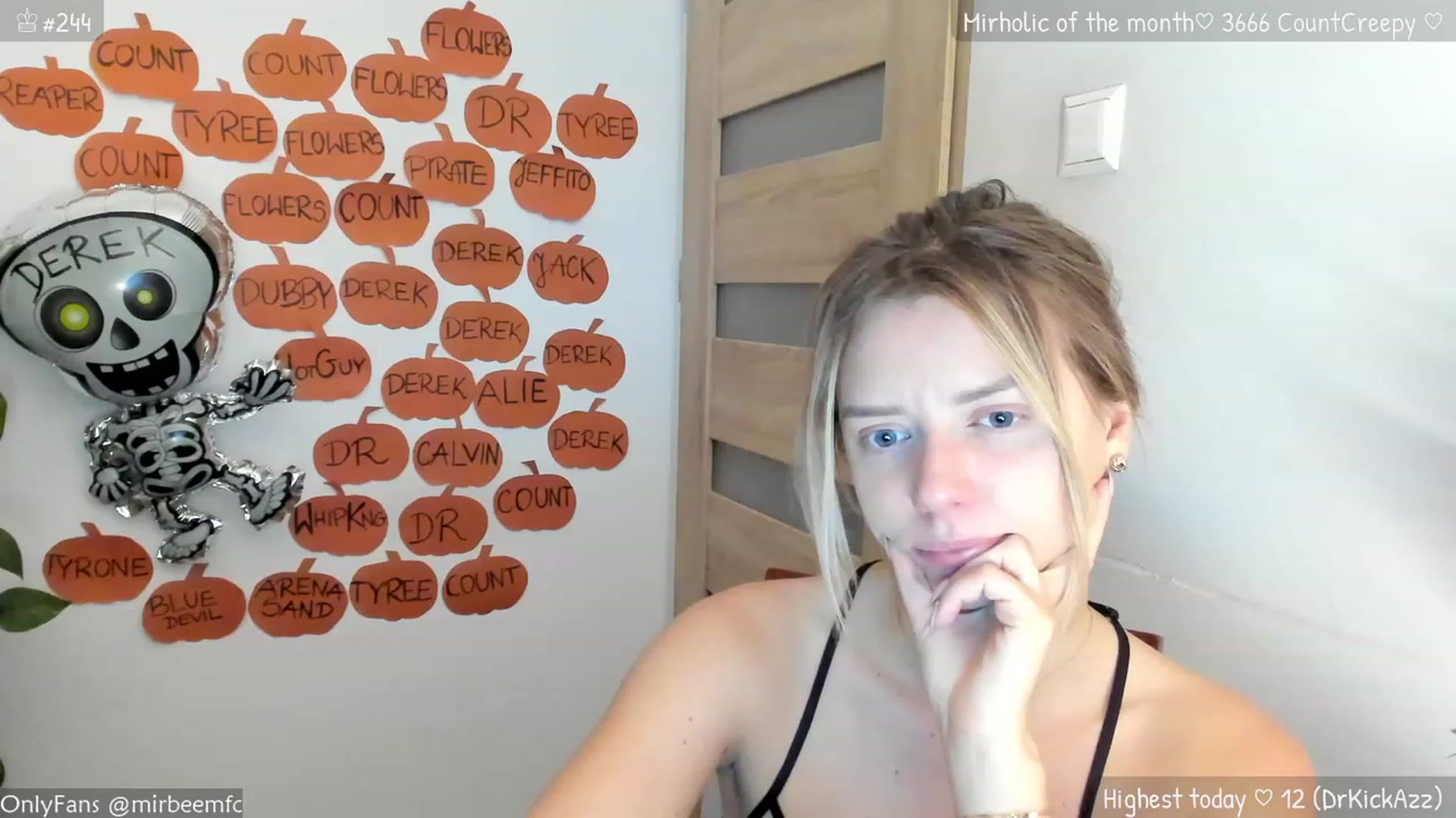 Gallery image thumbnail from MirBee's myfreecams stream on, 10/22/2023, 21:46 image 15 of 20
