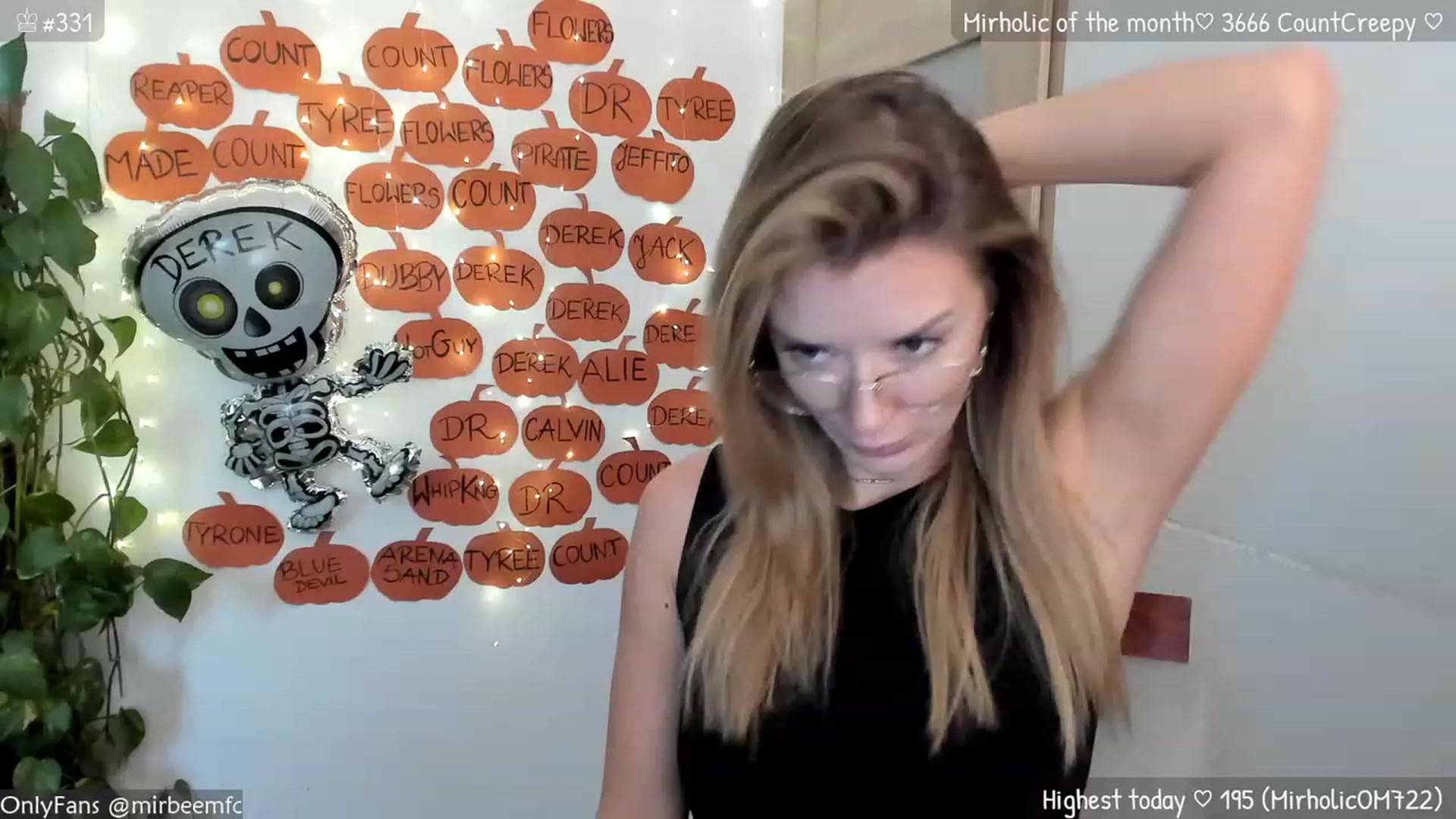Gallery image thumbnail from MirBee's myfreecams stream on, 10/27/2023, 14:06 image 9 of 20