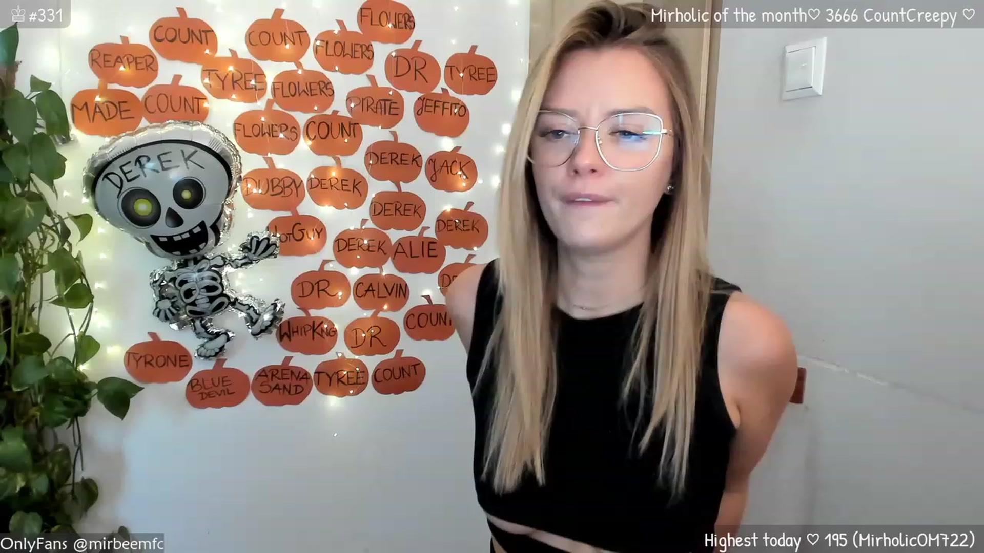 Gallery image thumbnail from MirBee's myfreecams stream on, 10/27/2023, 14:06 image 13 of 20