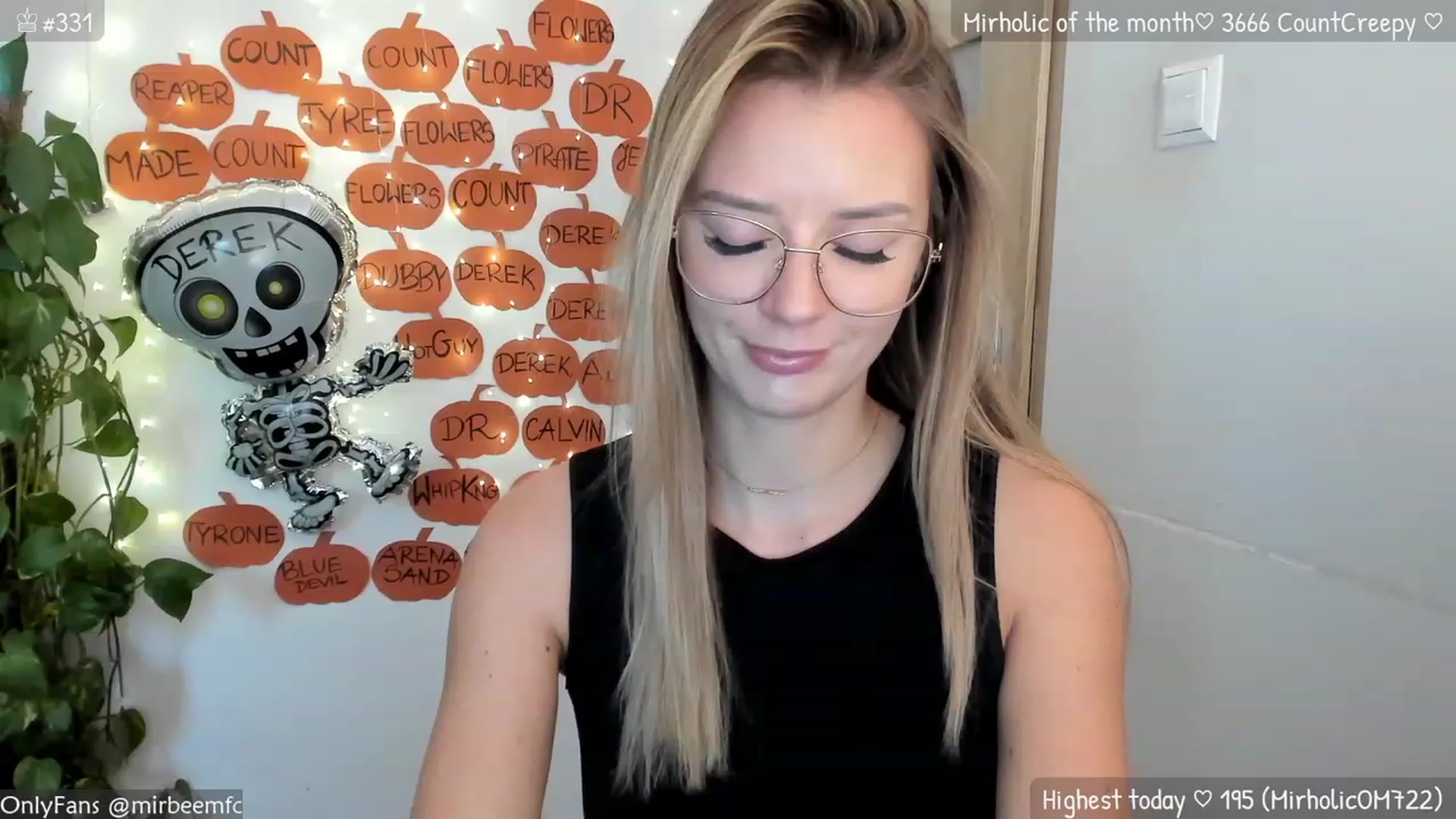 Gallery image thumbnail from MirBee's myfreecams stream on, 10/27/2023, 14:06 image 11 of 20