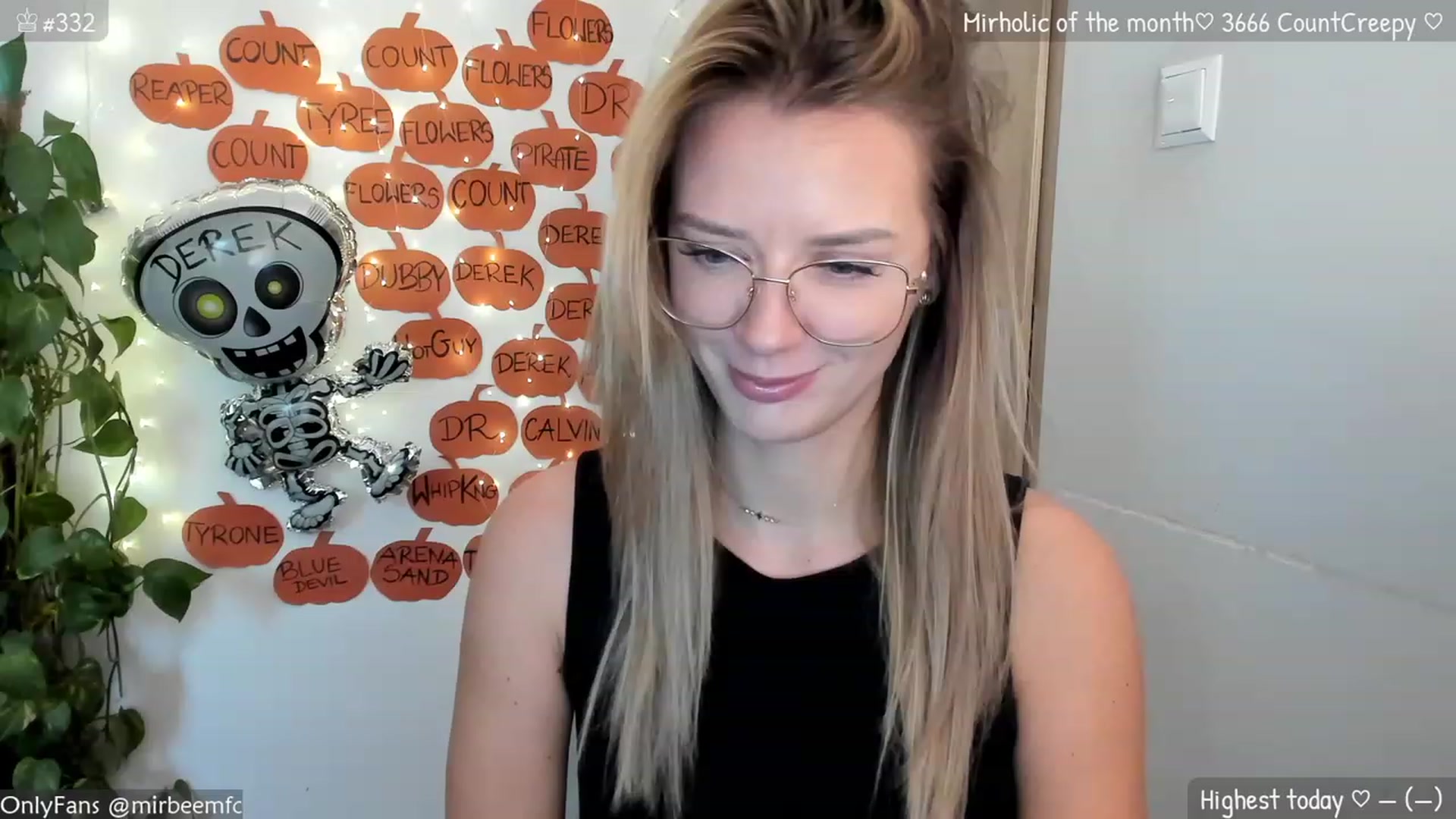 Gallery image thumbnail from MirBee's myfreecams stream on, 10/27/2023, 14:06 image 5 of 20