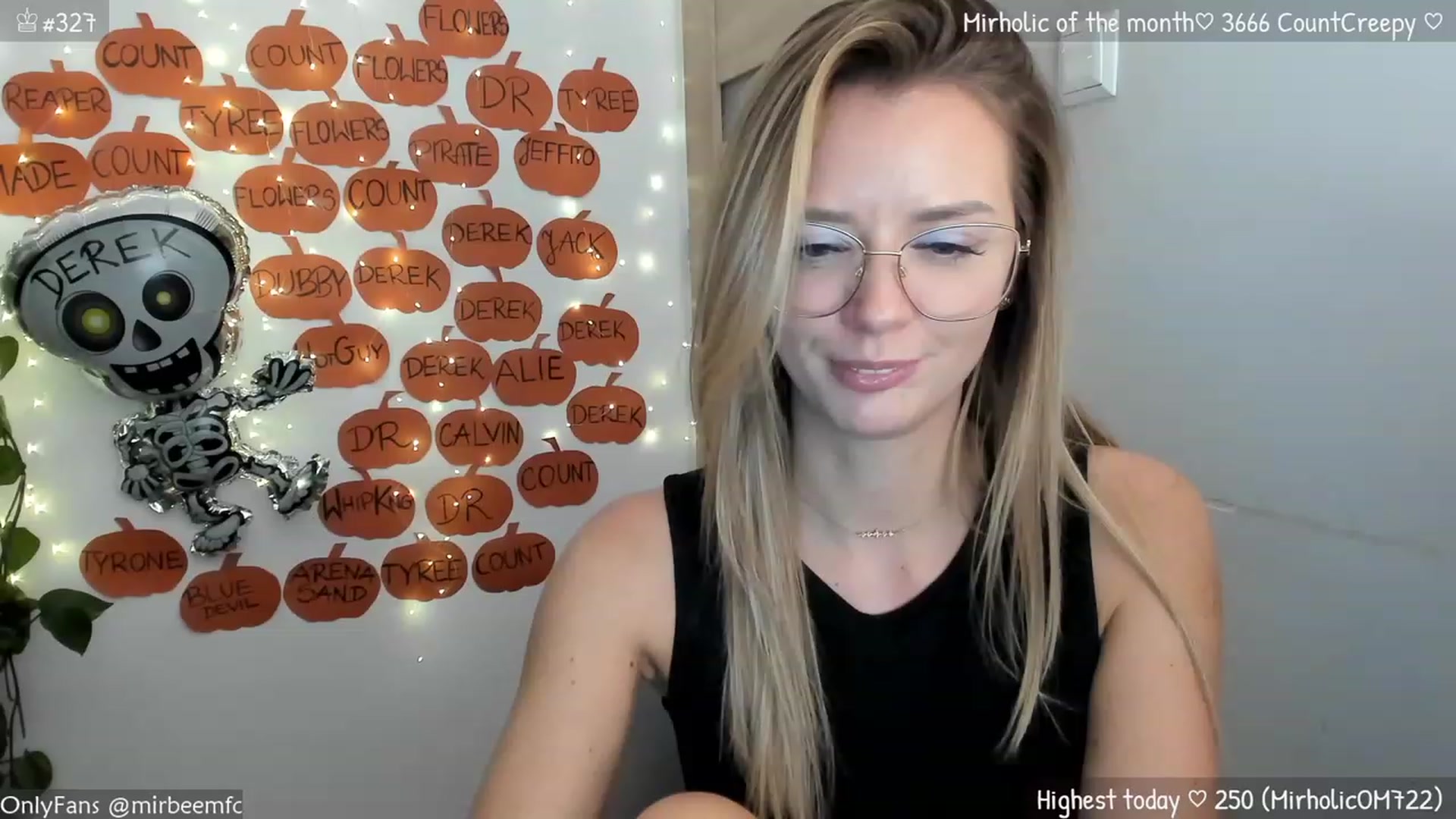 Gallery image thumbnail from MirBee's myfreecams stream on, 10/27/2023, 16:32 image 9 of 20