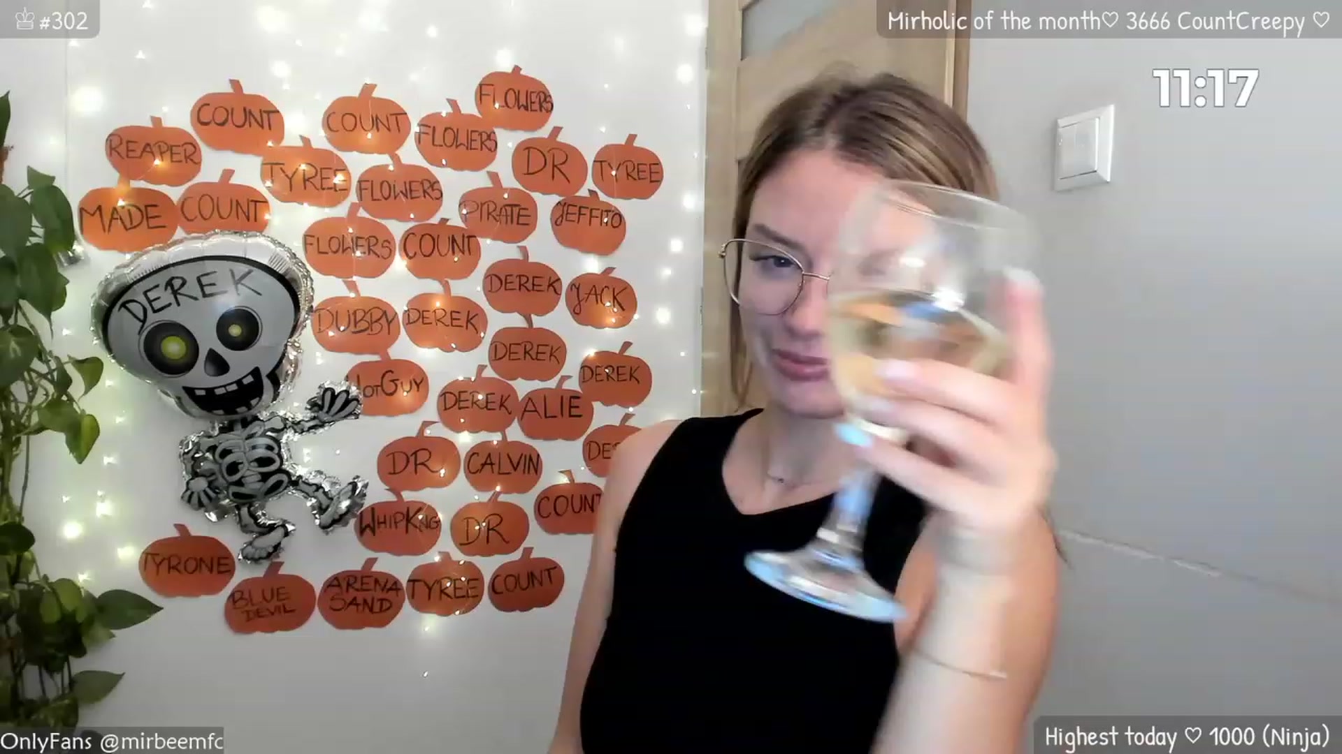 Gallery image thumbnail from MirBee's myfreecams stream on, 10/28/2023, 24:46 image 8 of 20
