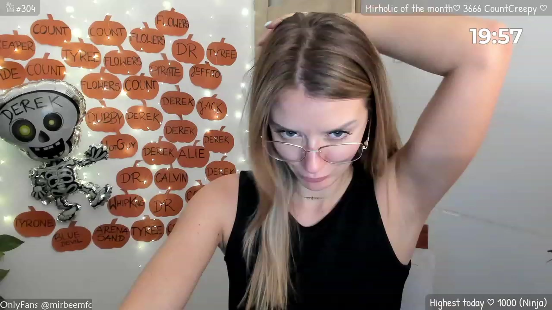 Gallery image thumbnail from MirBee's myfreecams stream on, 10/28/2023, 24:46 image 4 of 20