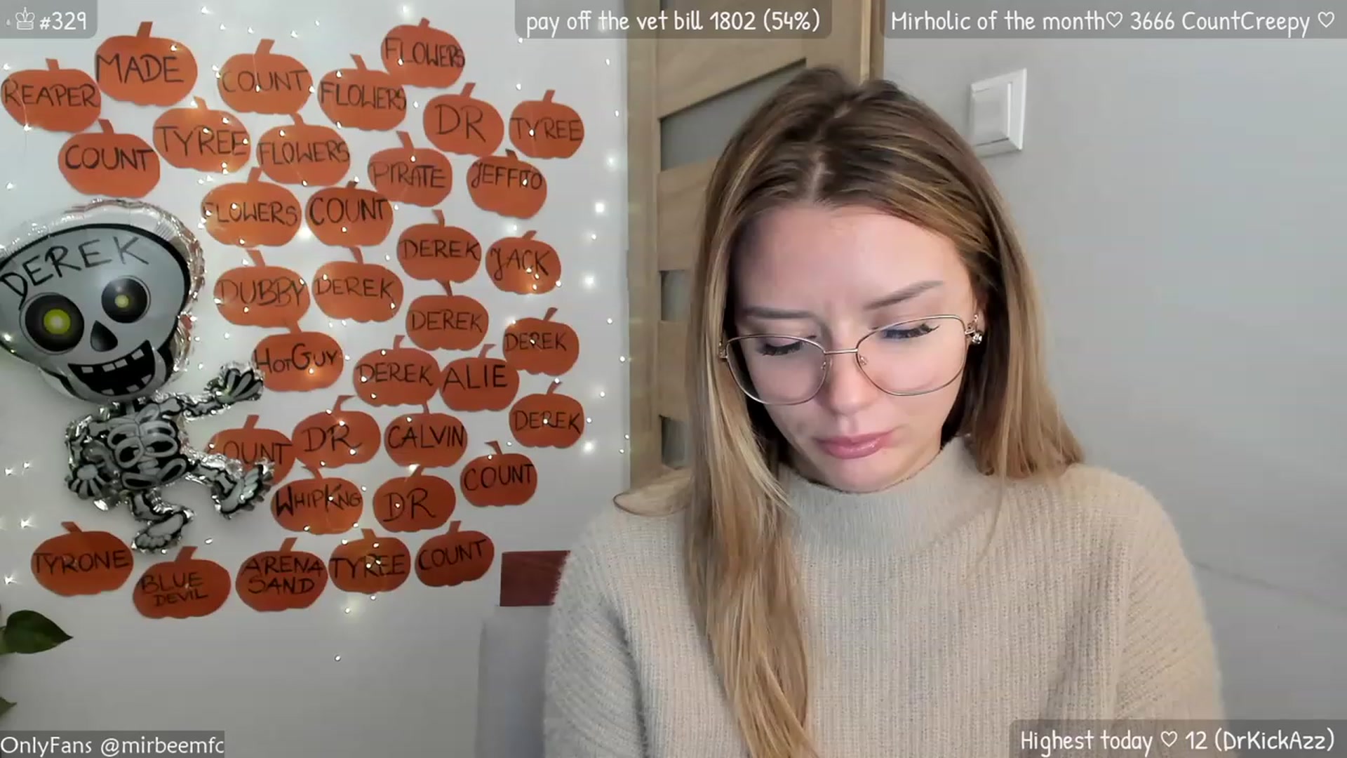 Gallery image thumbnail from MirBee's myfreecams stream on, 10/30/2023, 24:04 image 1 of 20