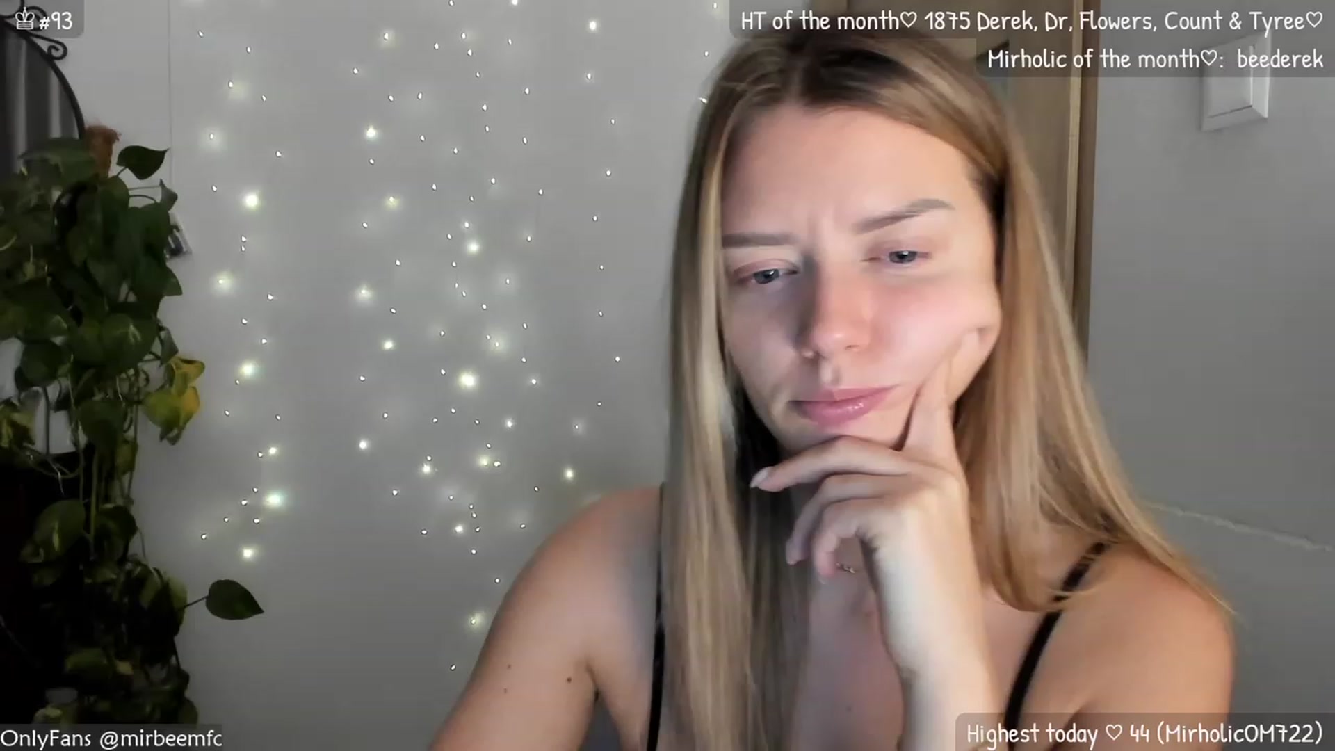 Gallery image thumbnail from MirBee's myfreecams stream on, 11/03/2023, 01:02 image 3 of 20