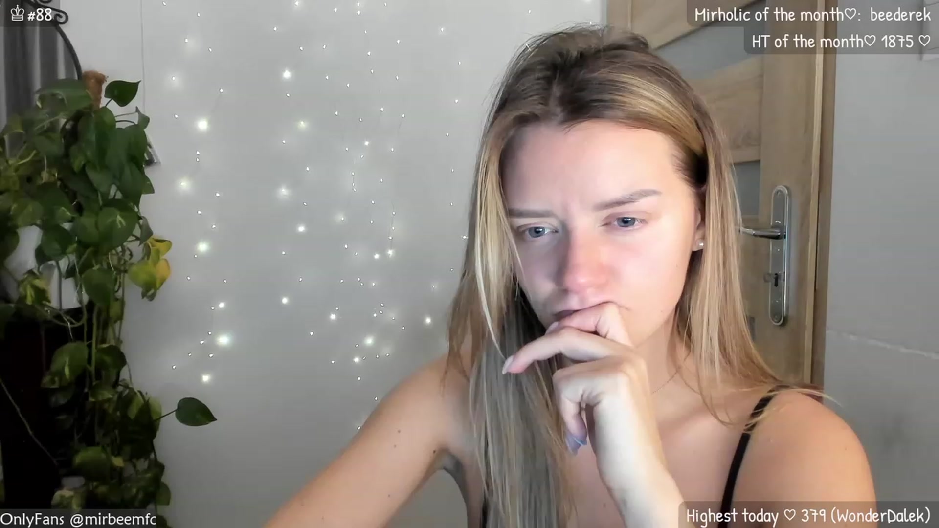 Gallery image thumbnail from MirBee's myfreecams stream on, 11/03/2023, 01:02 image 19 of 20