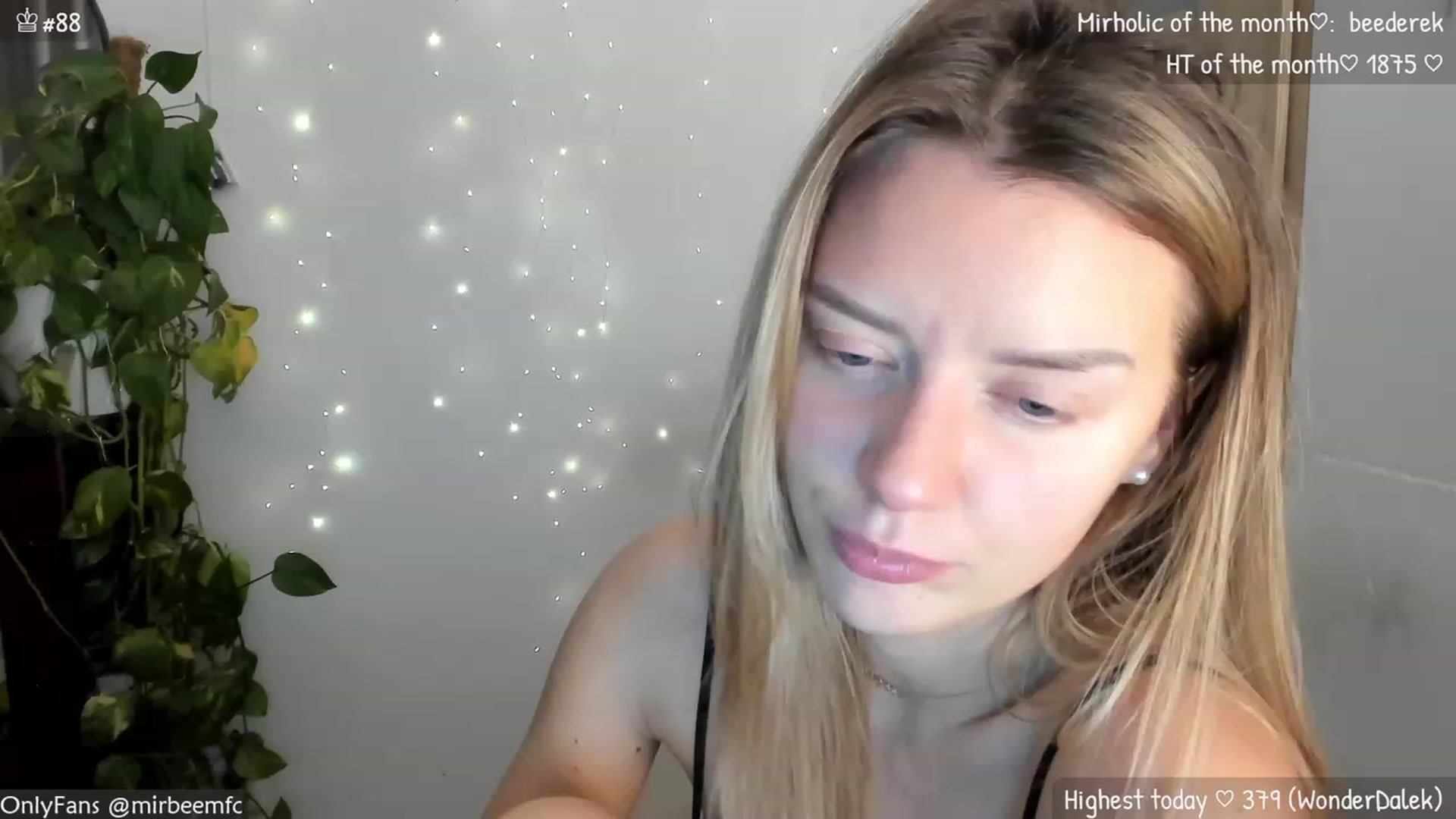 Gallery image thumbnail from MirBee's myfreecams stream on, 11/03/2023, 01:25 image 3 of 20