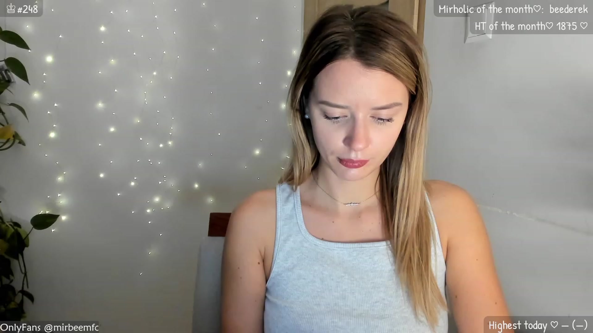Gallery image thumbnail from MirBee's myfreecams stream on, 11/06/2023, 19:28 image 7 of 20
