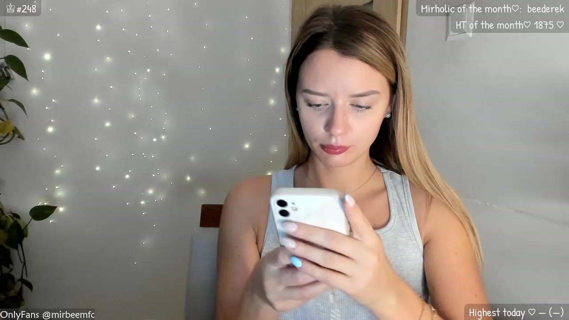 Gallery image thumbnail from MirBee's myfreecams stream on, 11/06/2023, 19:28 image 8 of 20