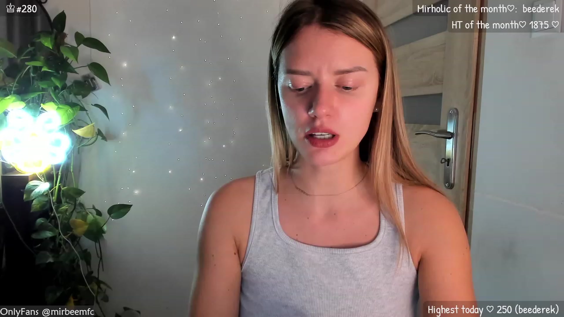 Gallery image thumbnail from MirBee's myfreecams stream on, 11/08/2023, 01:01 image 5 of 20