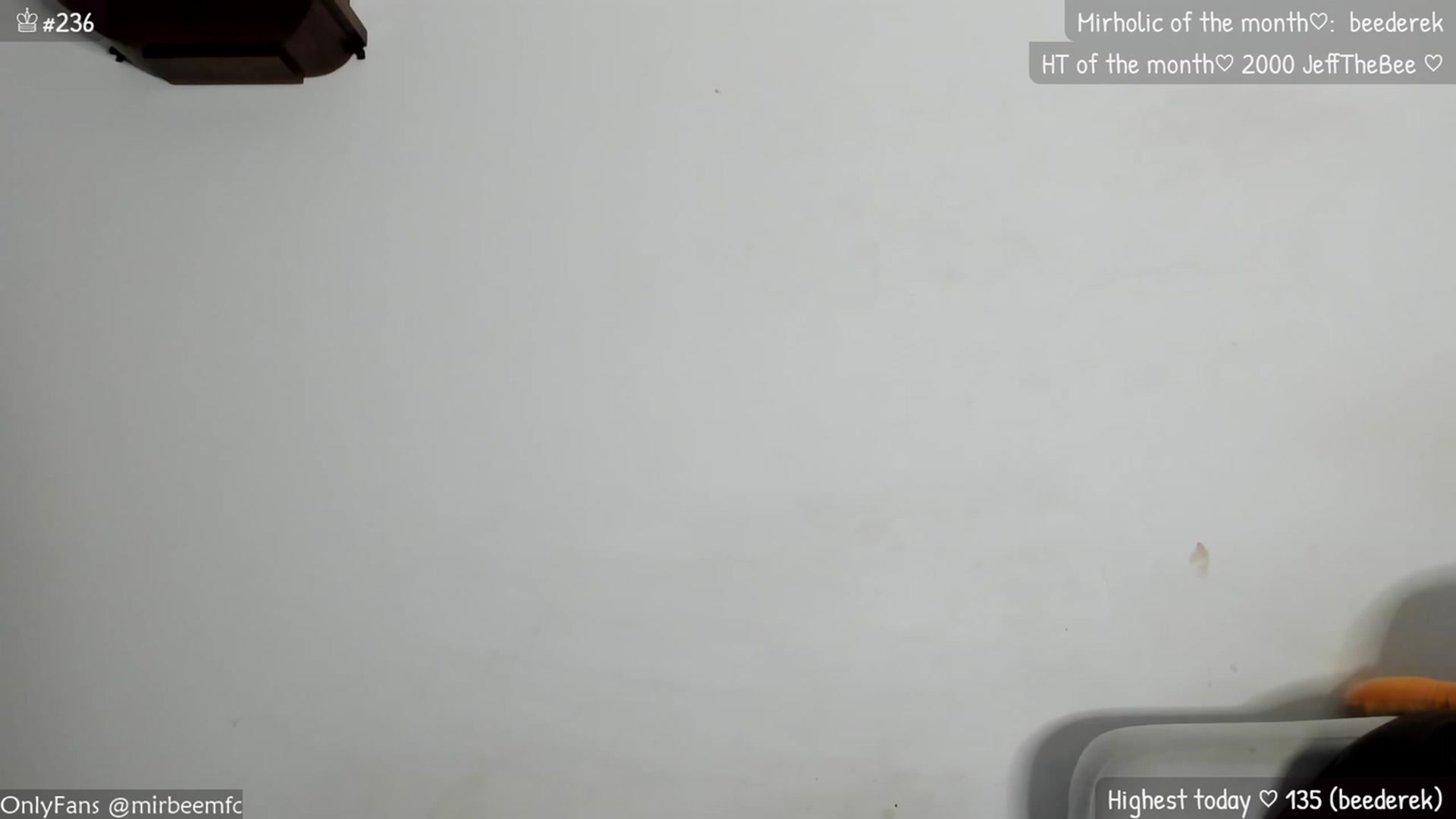 Gallery image thumbnail from MirBee's myfreecams stream on, 11/10/2023, 15:11 image 19 of 20