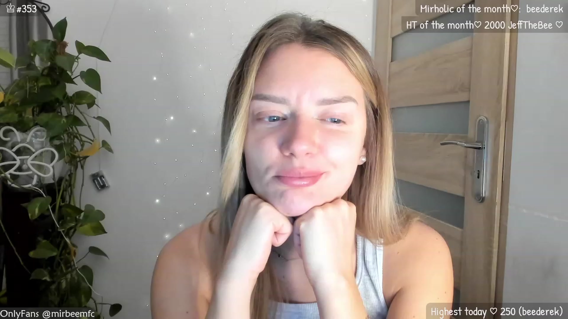 Gallery image thumbnail from MirBee's myfreecams stream on, 11/12/2023, 23:58 image 3 of 20