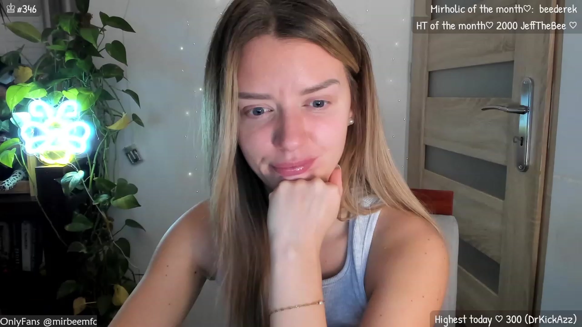 Gallery image thumbnail from MirBee's myfreecams stream on, 11/12/2023, 23:58 image 12 of 20