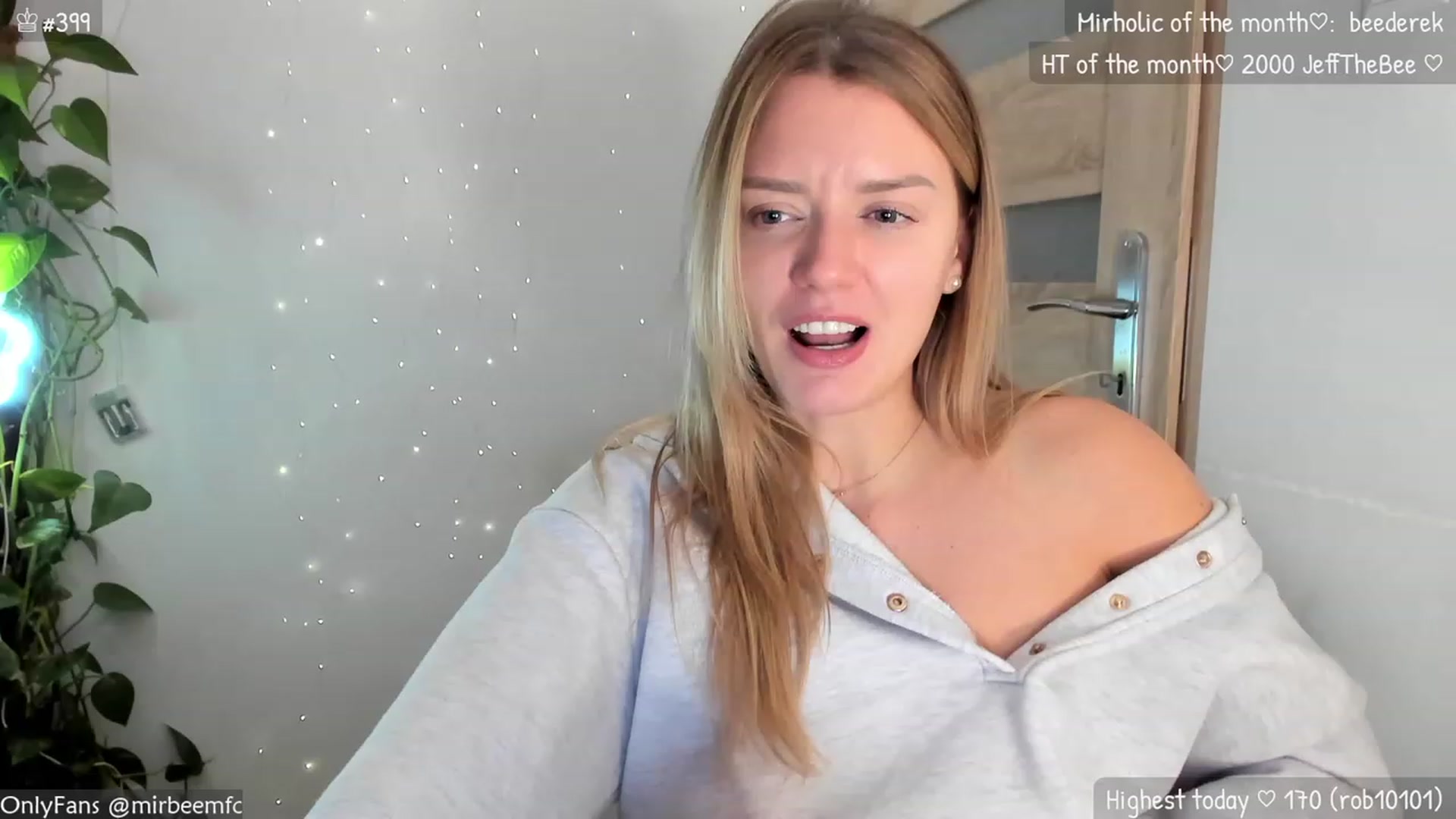 Gallery image thumbnail from MirBee's myfreecams stream on, 11/16/2023, 24:17 image 6 of 20
