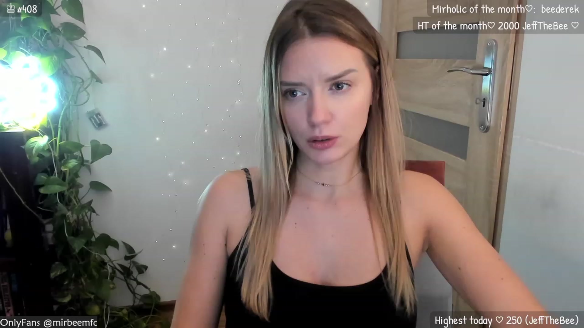 Gallery image thumbnail from MirBee's myfreecams stream on, 11/18/2023, 01:43 image 5 of 20