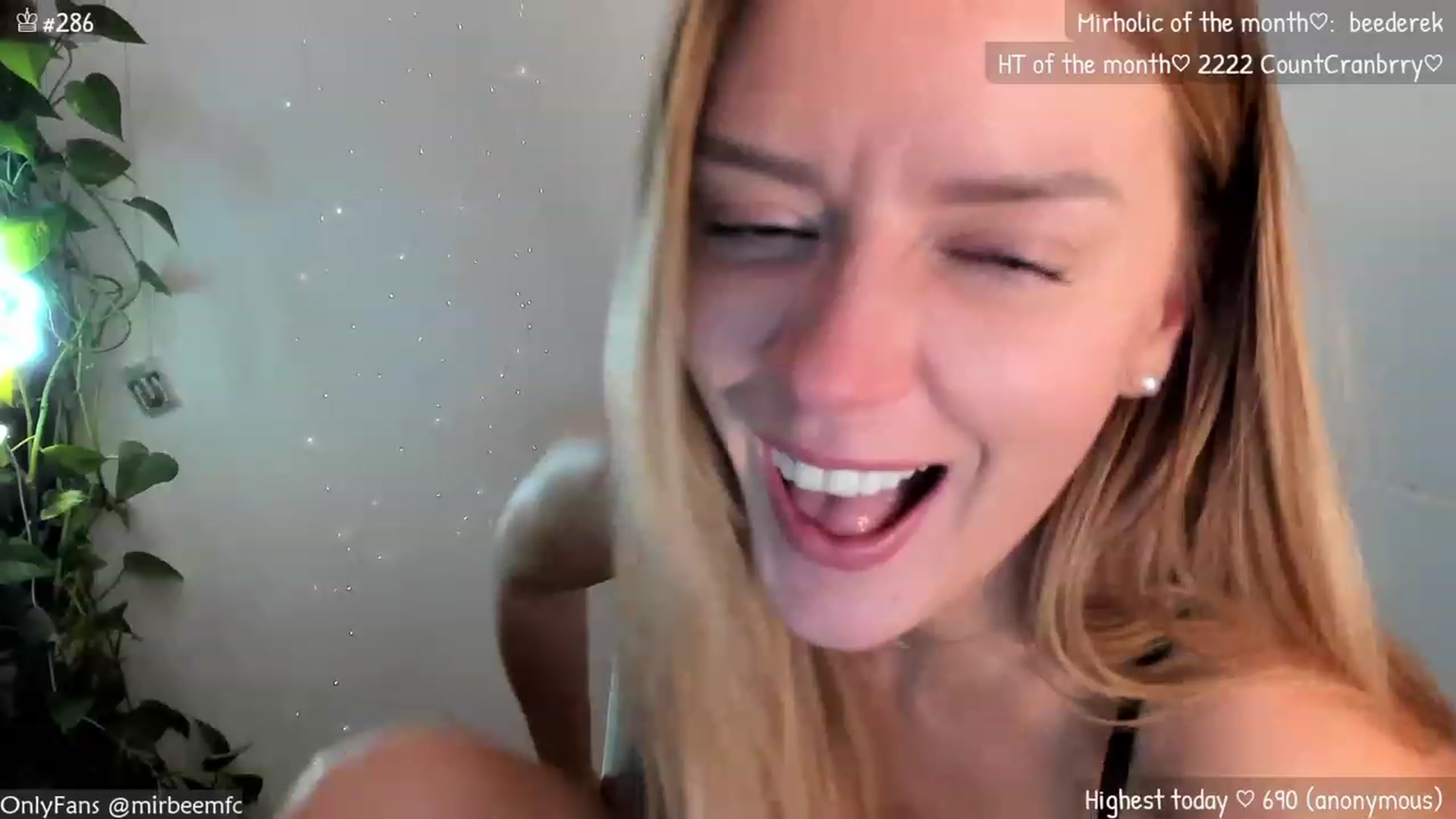 Gallery image thumbnail from MirBee's myfreecams stream on, 11/18/2023, 23:18 image 20 of 20