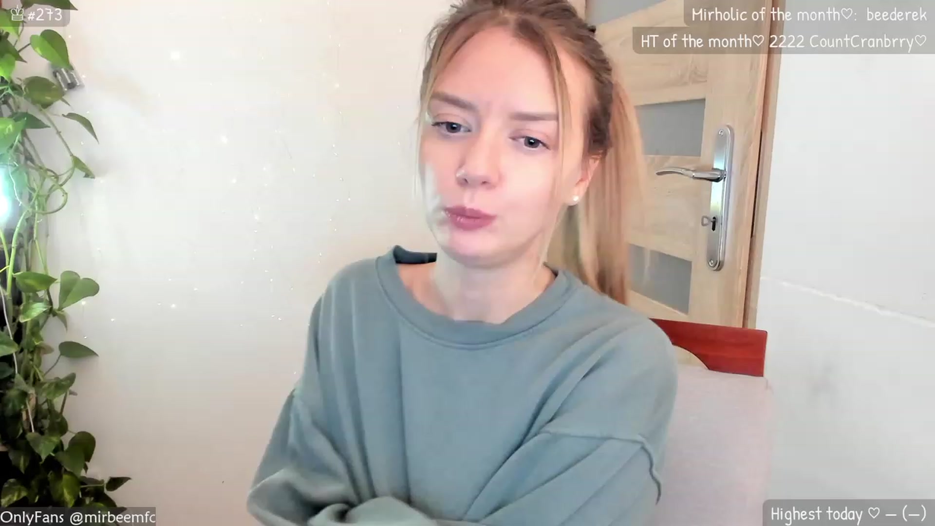 Gallery image thumbnail from MirBee's myfreecams stream on, 11/21/2023, 23:21 image 18 of 20