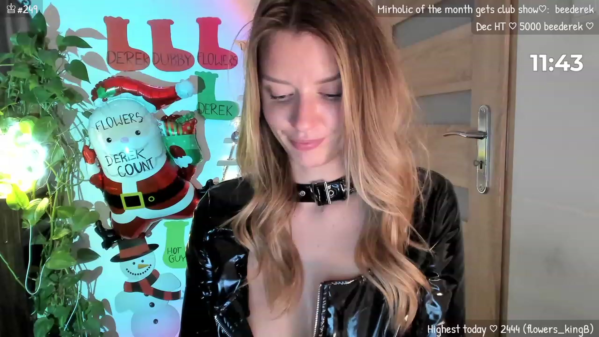Gallery image thumbnail from MirBee's myfreecams stream on, 12/12/2023, 01:12 image 13 of 20