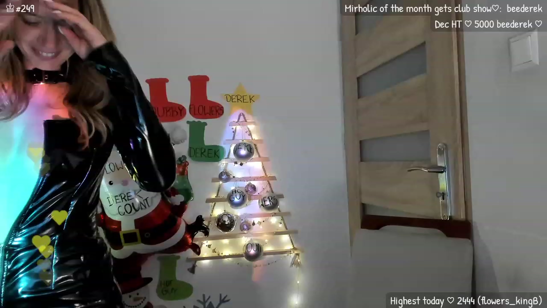 Gallery image thumbnail from MirBee's myfreecams stream on, 12/12/2023, 01:12 image 8 of 20