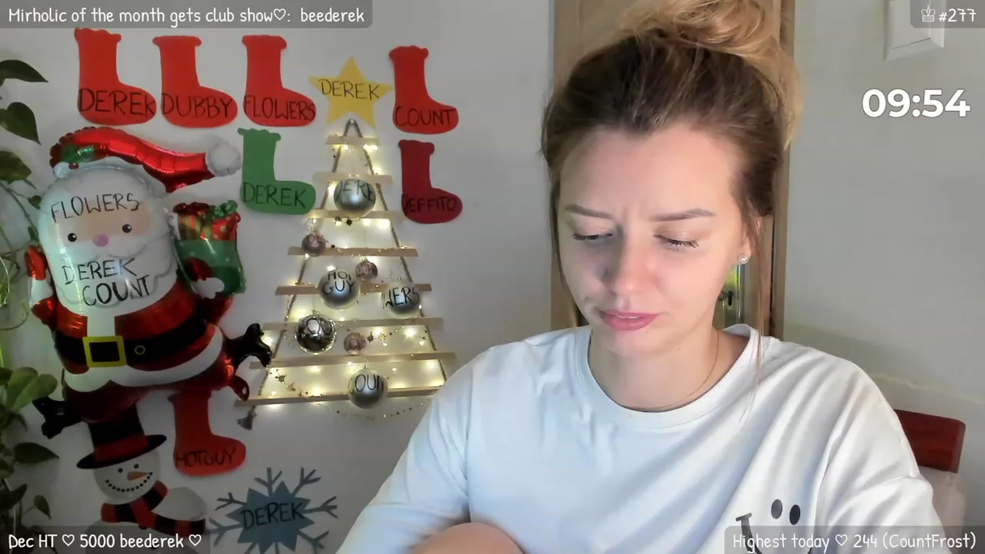 Gallery image thumbnail from MirBee's myfreecams stream on, 12/13/2023, 24:36 image 10 of 20