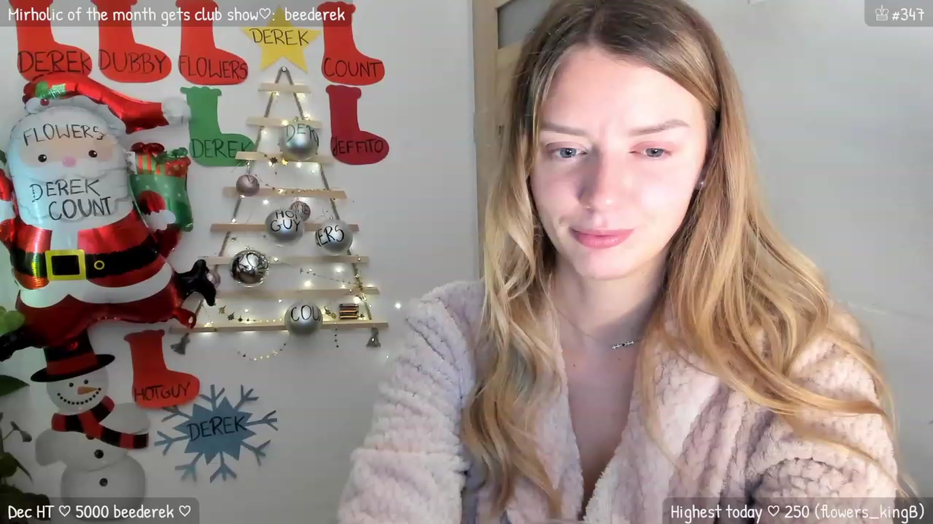 Gallery image thumbnail from MirBee's myfreecams stream on, 12/15/2023, 01:33 image 4 of 20
