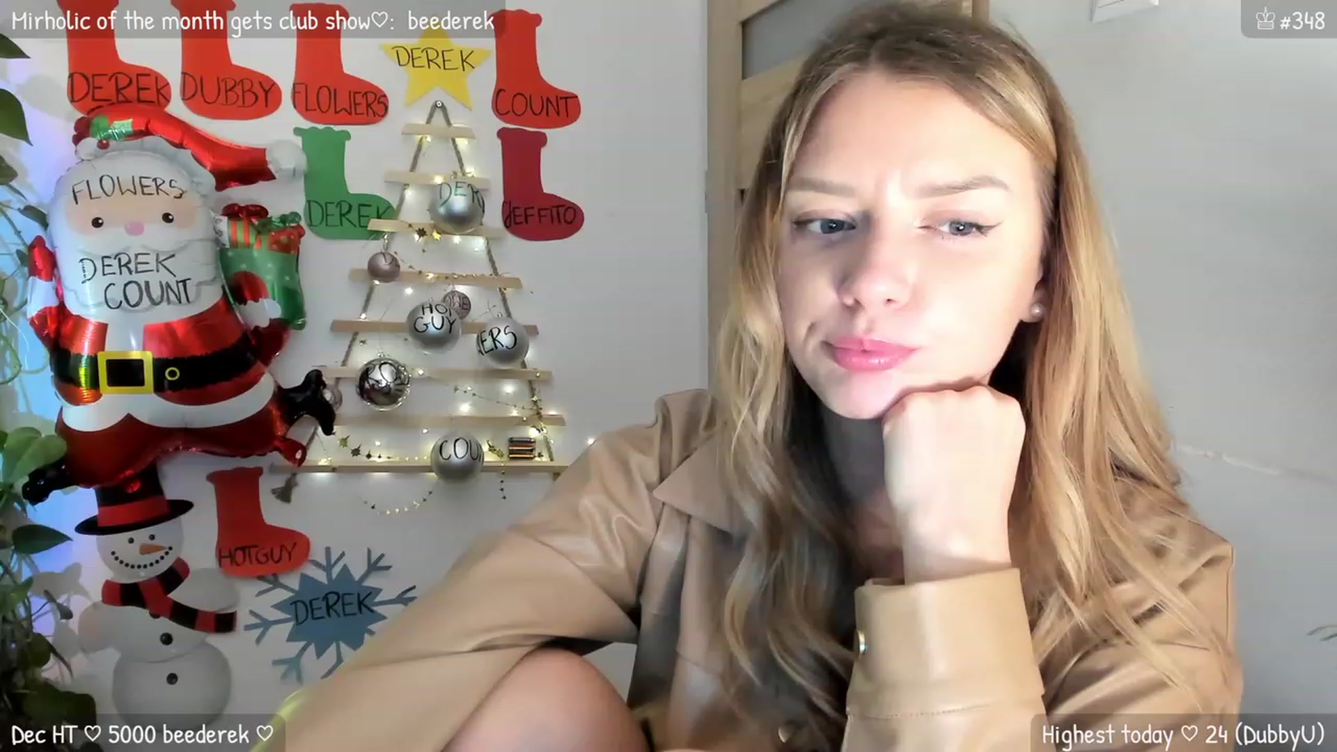 Gallery image thumbnail from MirBee's myfreecams stream on, 12/15/2023, 01:57 image 5 of 20