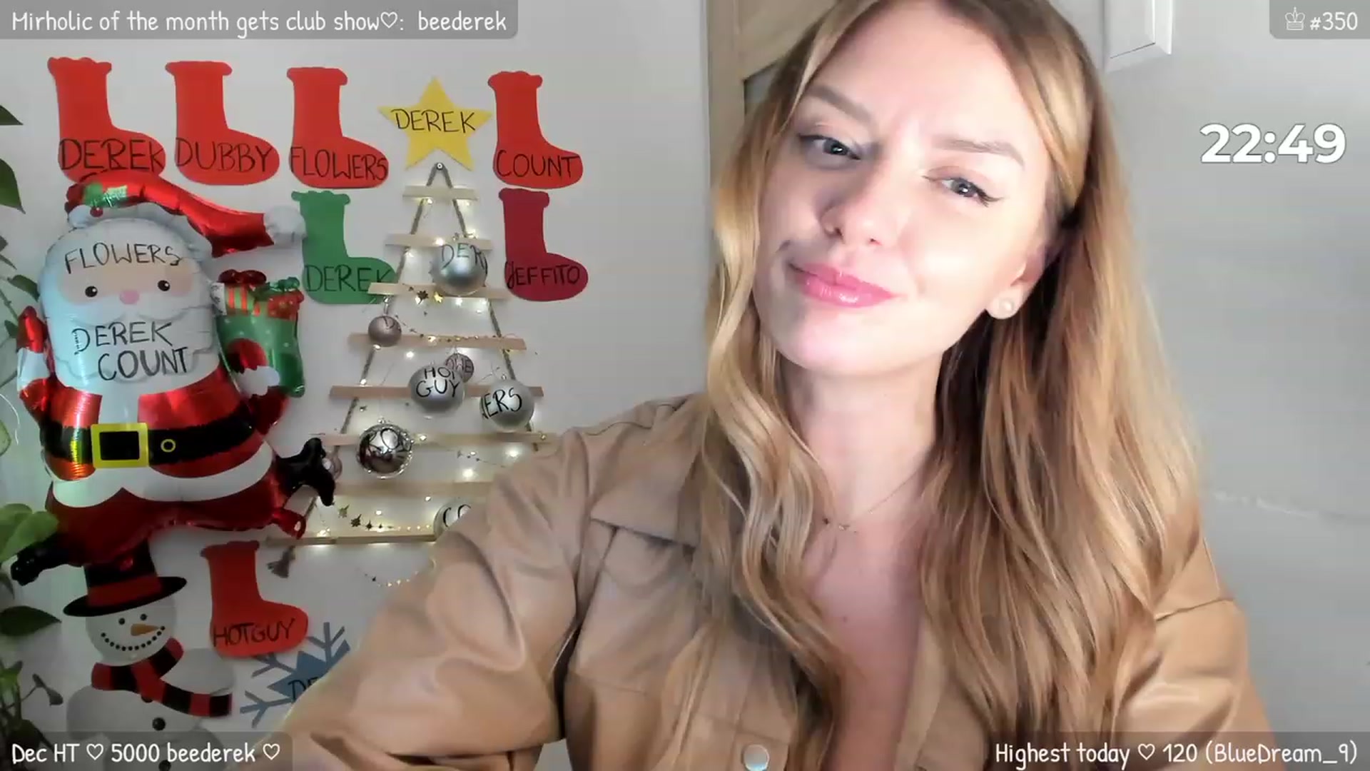 Gallery image thumbnail from MirBee's myfreecams stream on, 12/15/2023, 01:57 image 10 of 20