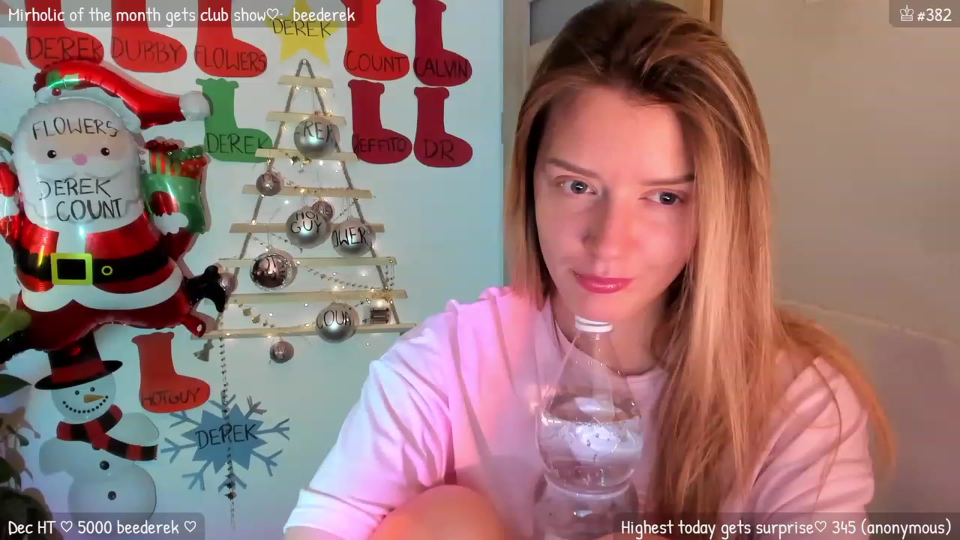 Gallery image thumbnail from MirBee's myfreecams stream on, 12/21/2023, 23:33 image 13 of 20