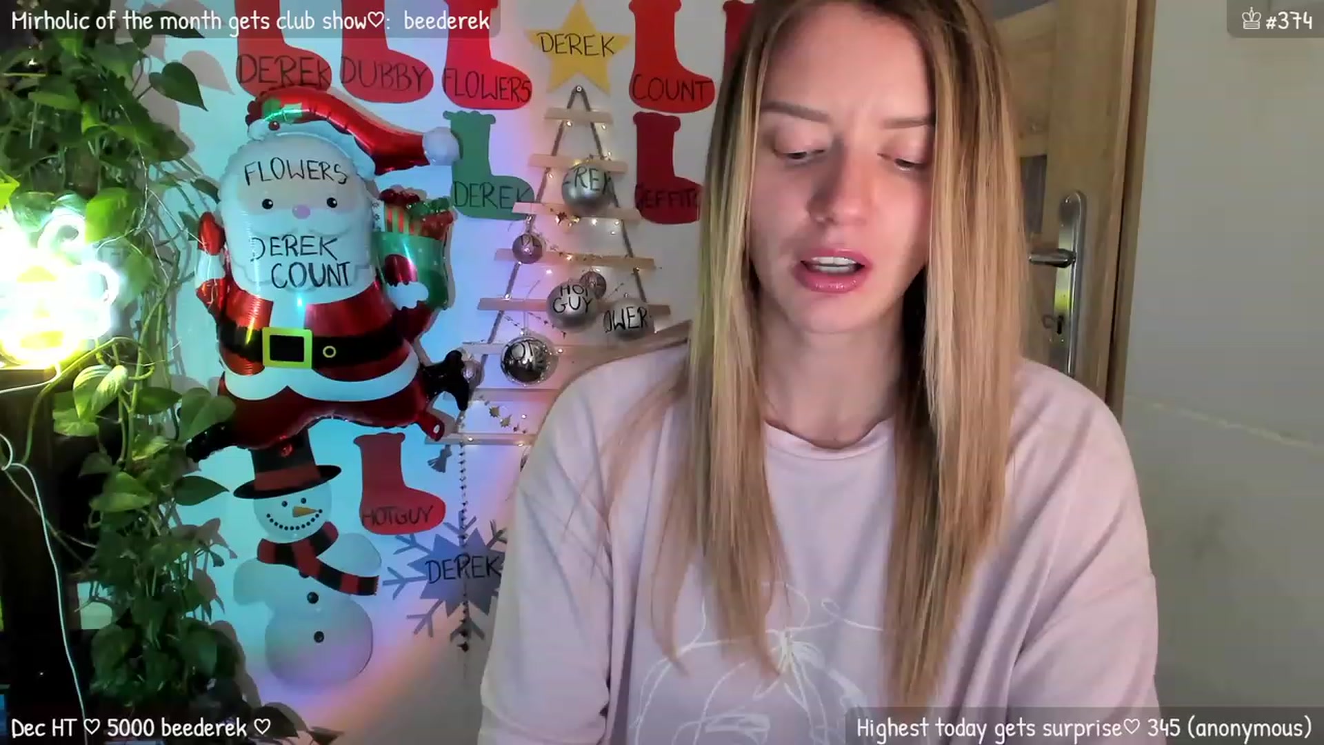Gallery image thumbnail from MirBee's myfreecams stream on, 12/22/2023, 24:51 image 5 of 20