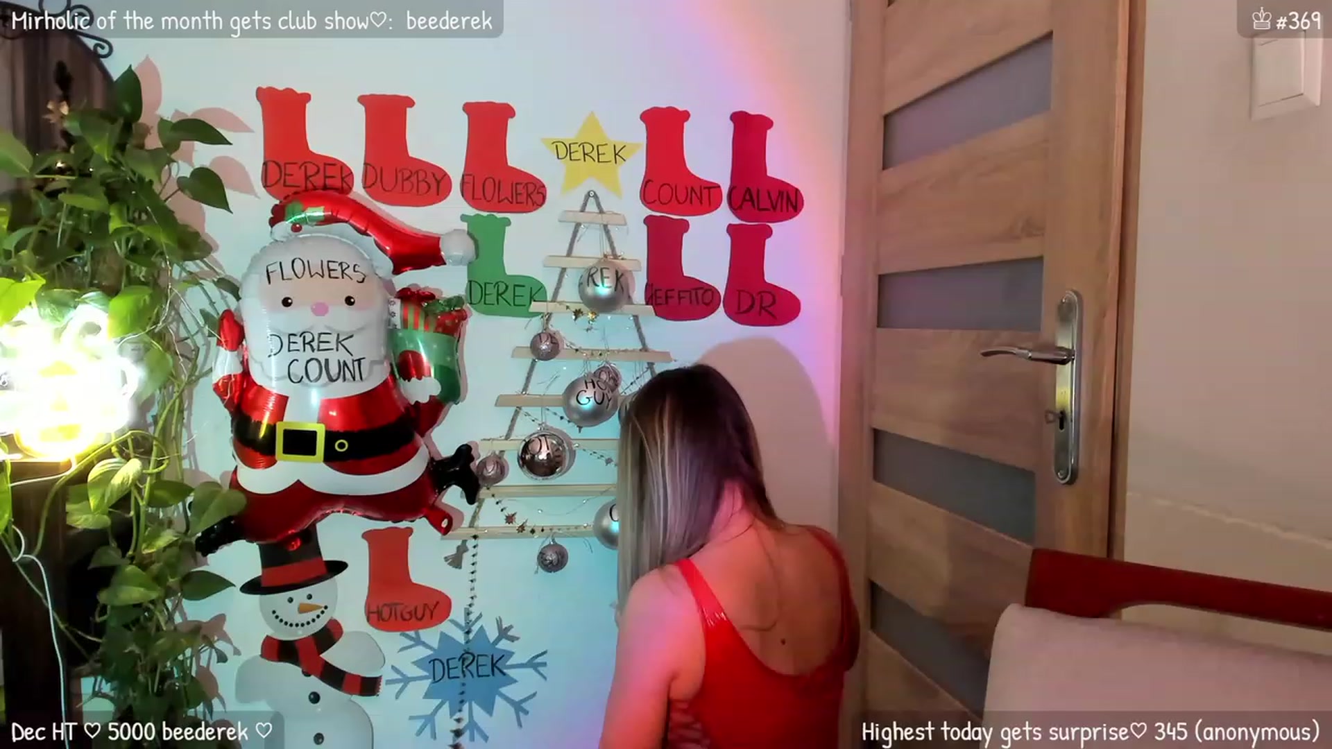 Gallery image thumbnail from MirBee's myfreecams stream on, 12/22/2023, 24:51 image 13 of 20