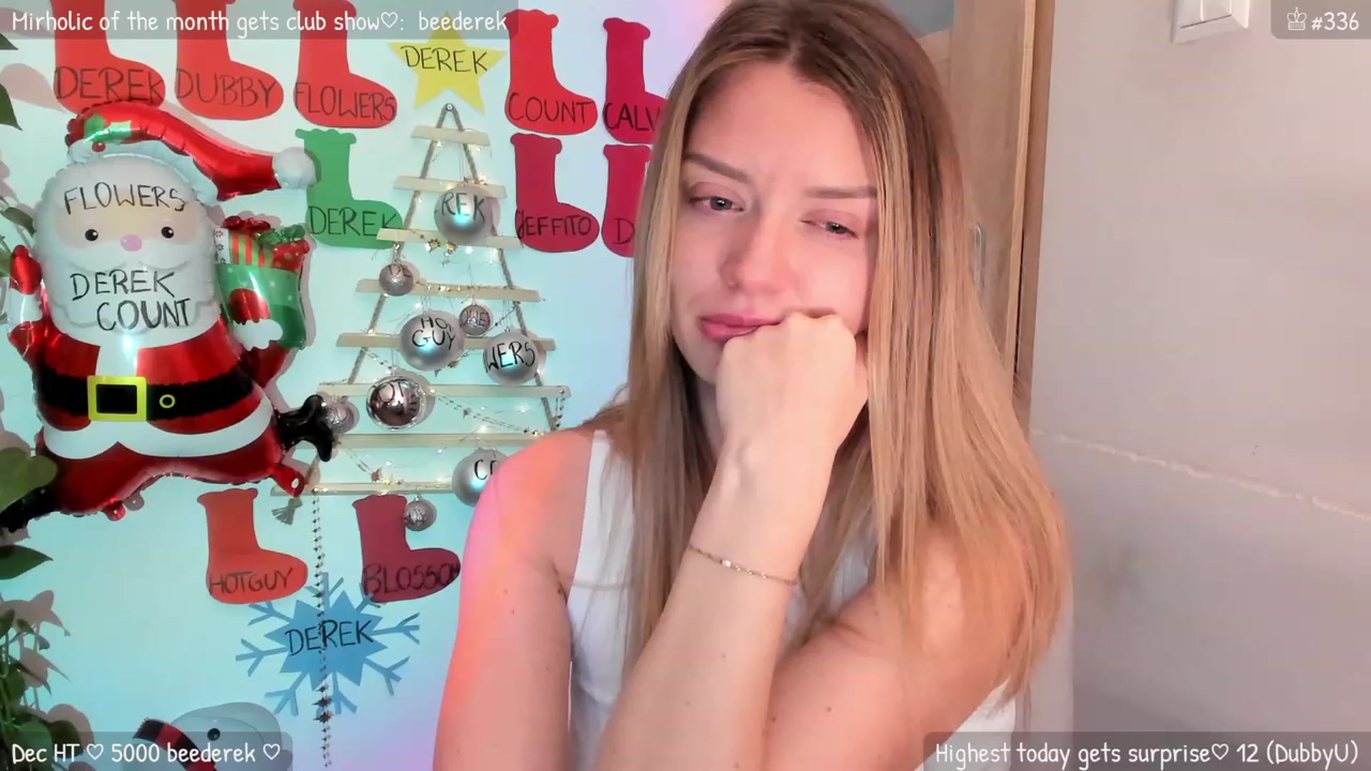 Gallery image thumbnail from MirBee's myfreecams stream on, 12/23/2023, 04:26 image 4 of 20