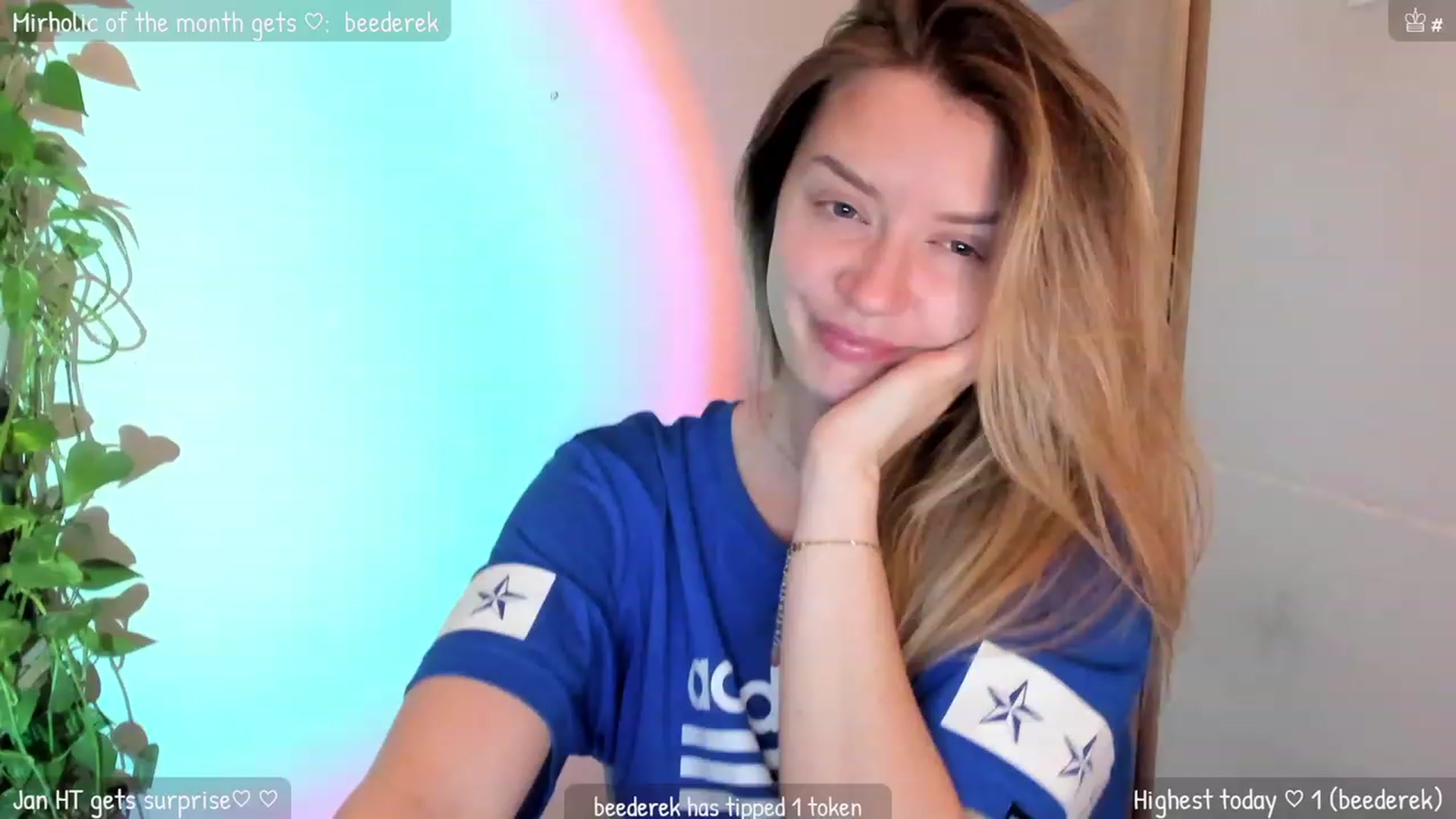 Gallery image thumbnail from MirBee's myfreecams stream on, 01/04/2024, 23:49 image 1 of 20