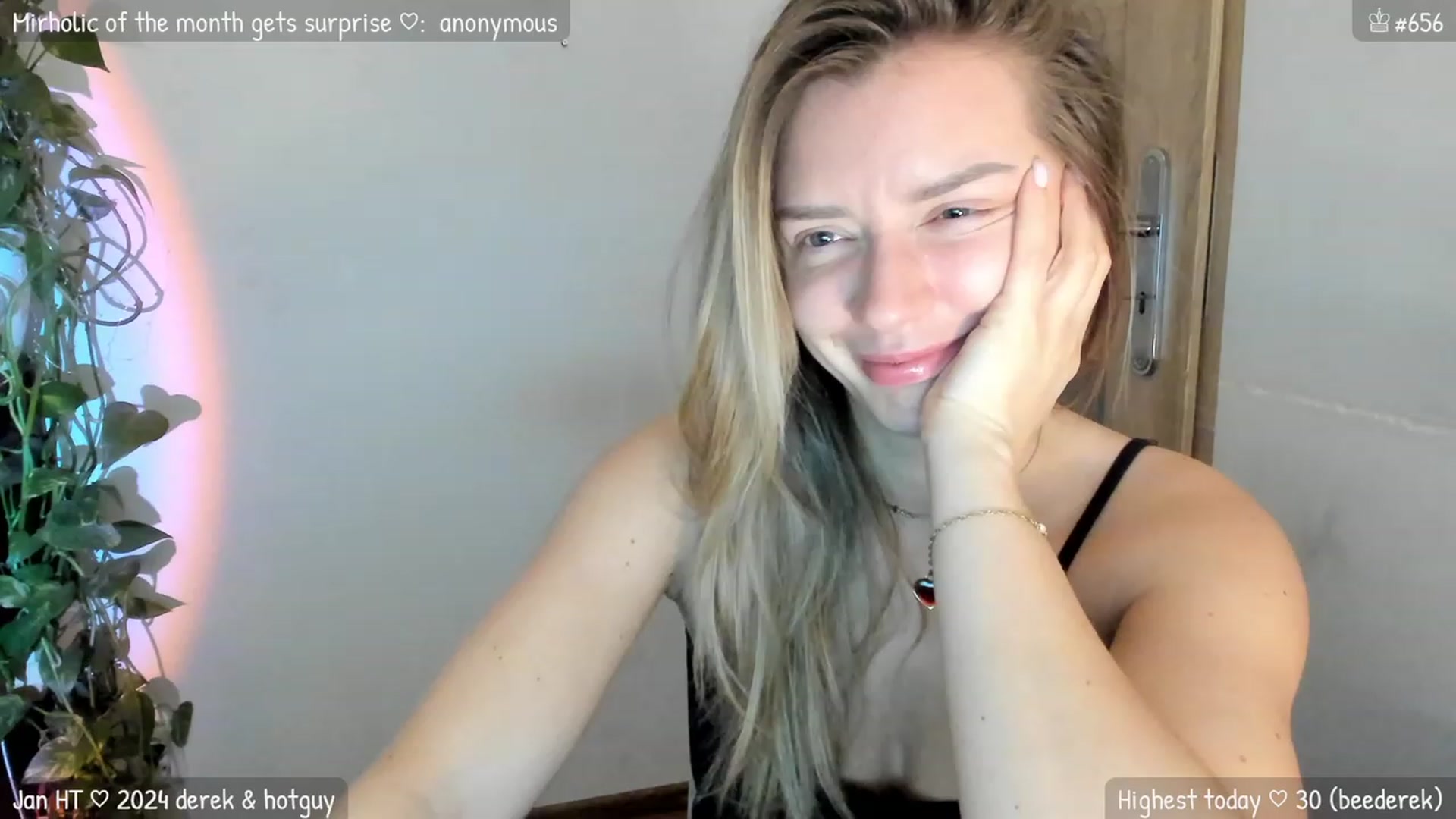 Gallery image thumbnail from MirBee's myfreecams stream on, 01/07/2024, 24:27 image 10 of 20