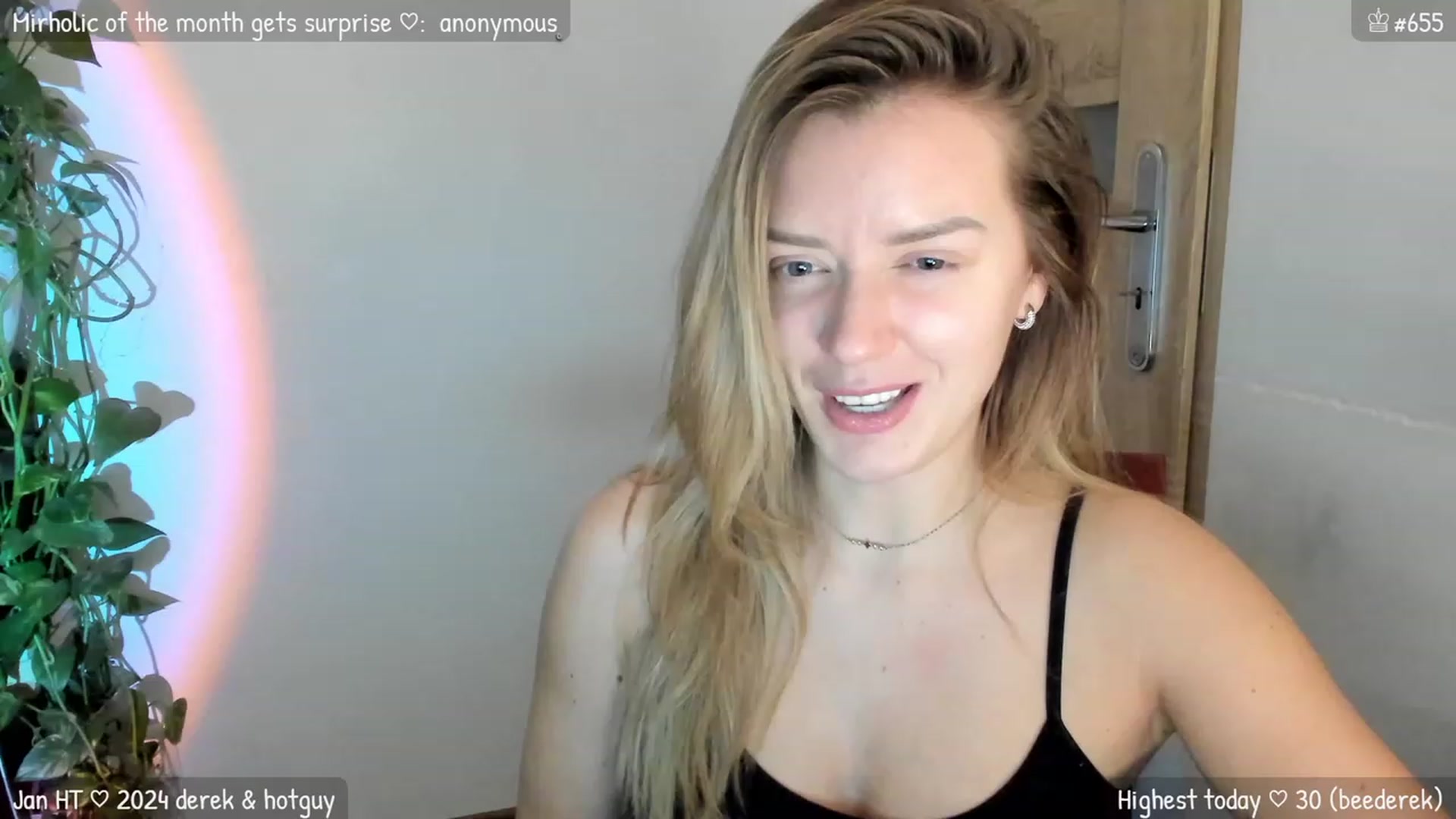 Gallery image thumbnail from MirBee's myfreecams stream on, 01/07/2024, 24:27 image 8 of 20
