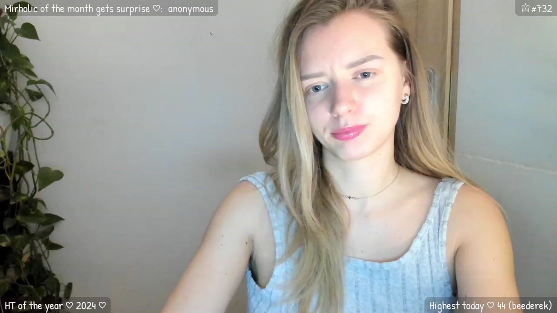 Gallery image thumbnail from MirBee's myfreecams stream on, 01/08/2024, 24:19 image 20 of 20