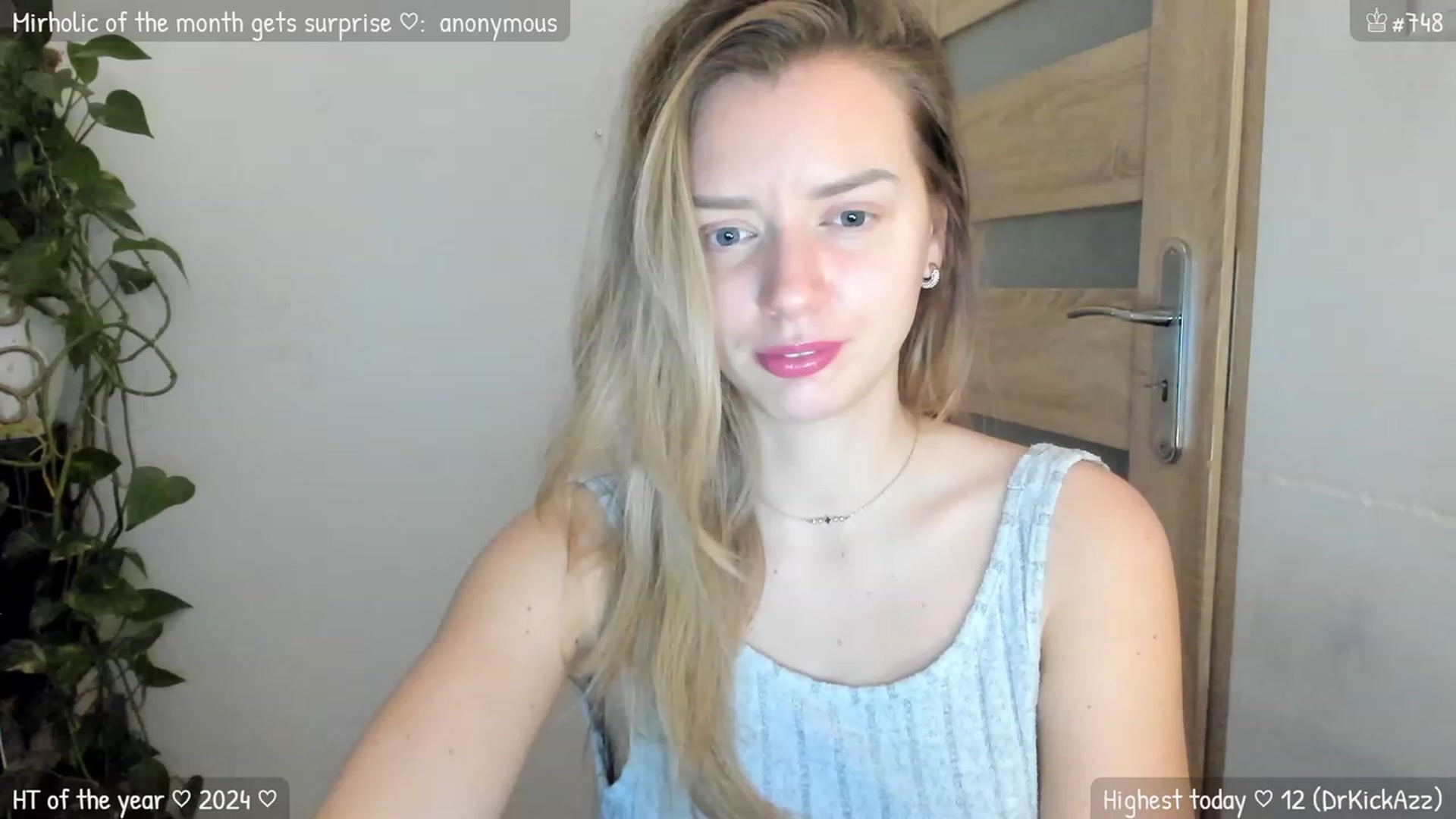 Gallery image thumbnail from MirBee's myfreecams stream on, 01/08/2024, 24:19 image 1 of 20